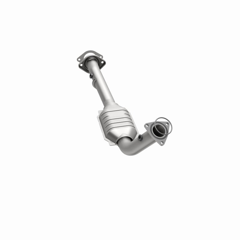 MagnaFlow Direct Fit Catalytic Conv 02-06 Cadillac Escalade / 02-06 GM Yukon (Inc Denali) 6.0L P/S