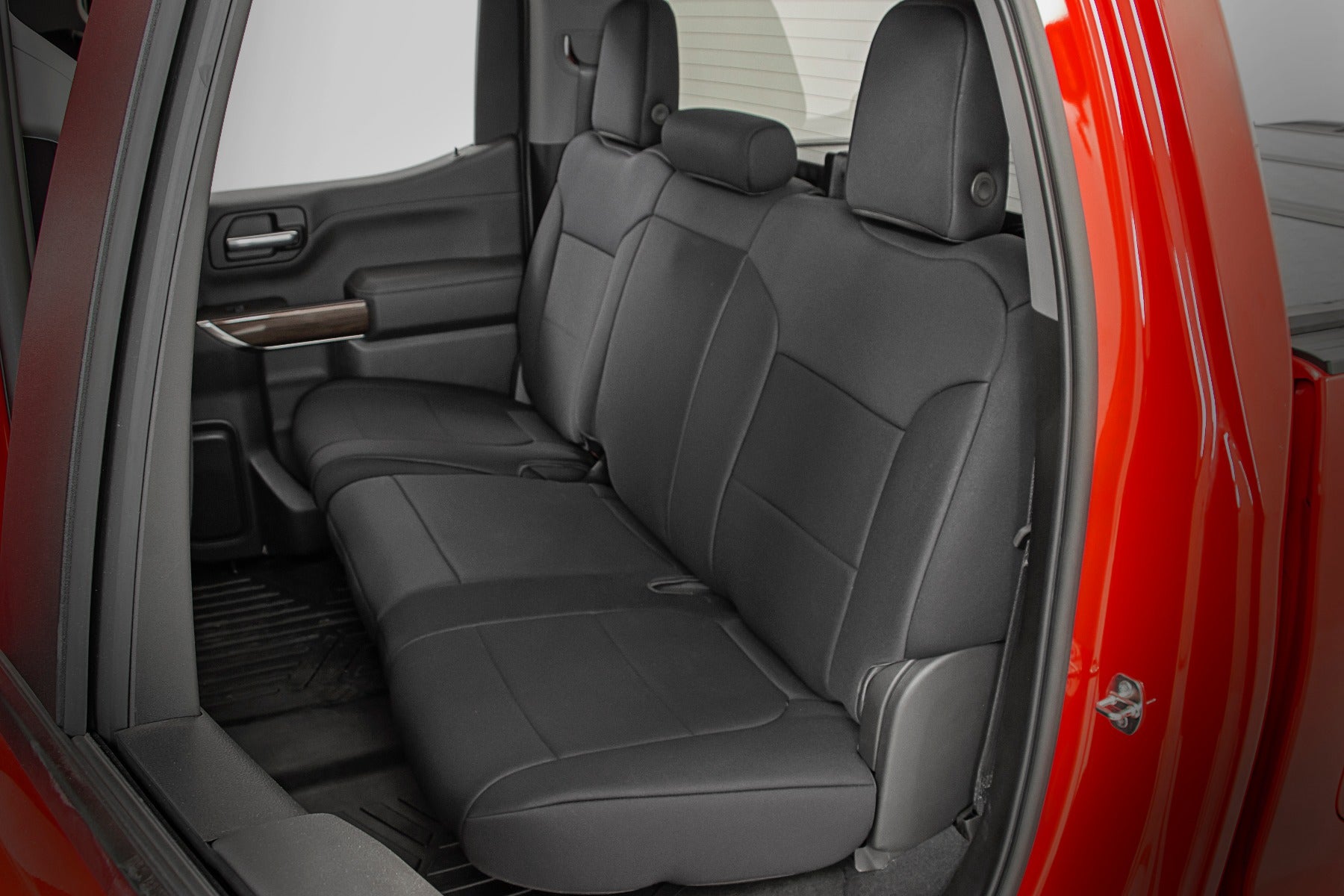 Seat Covers FR 40/40/20 & RR Arm Rest Chevy/GMC Sierra 1500 (19-26)/Silverado 1500 (19-26) Rough Country