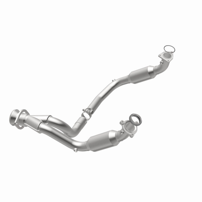 MagnaFlow Direct Fit Catalytic Converter 2007-2008 Cadillac Escalade 6.2L