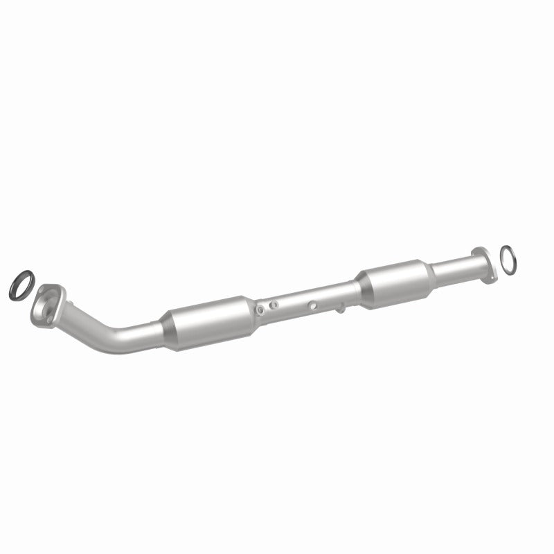 MagnaFlow Direct Fit Catalytic Converter 05-09 Toyota Tacoma 2.7L