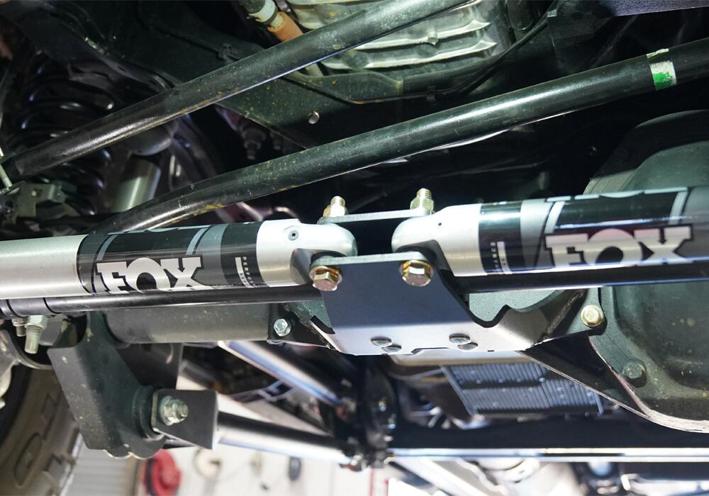 Dual Steering Stabilizer Kit with Superlift shocks 2023-2025 Ford F-250/350 No lift required Superlift