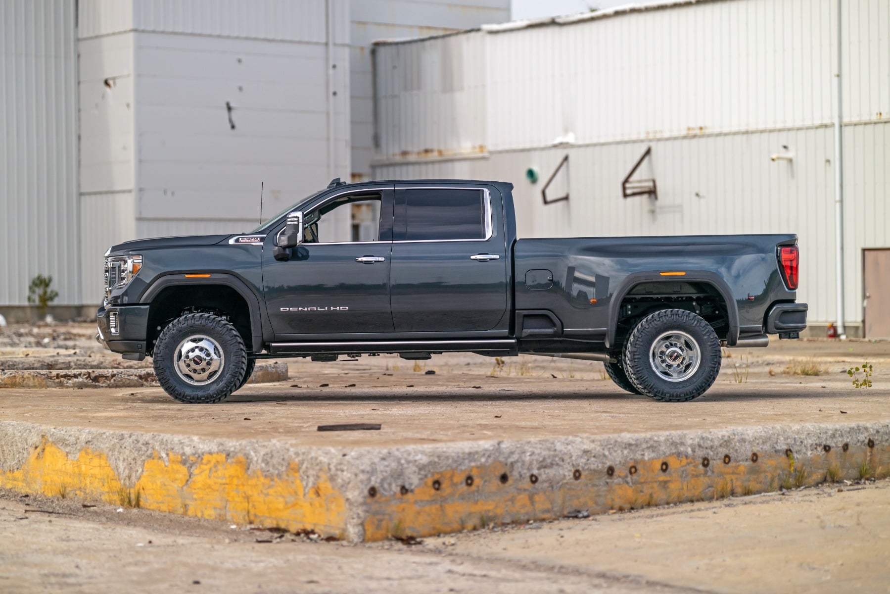 3 Inch Lift Kit UCAs V2 Sierra/Silverado 3500 HD (20-26) Rough Country