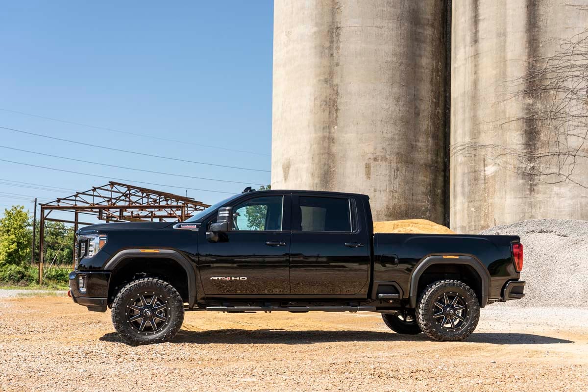 3 Inch Lift Kit Silverado/Sierra 2500HD/3500HD 2WD/4WD (20-26) Rough Country