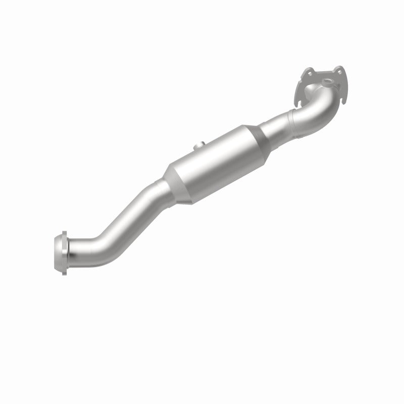 MagnaFlow Direct Fit Catalytic Converter 15-19 Ram 1500 3.6L OEM Grade Fed/EPA Compliant Manifold