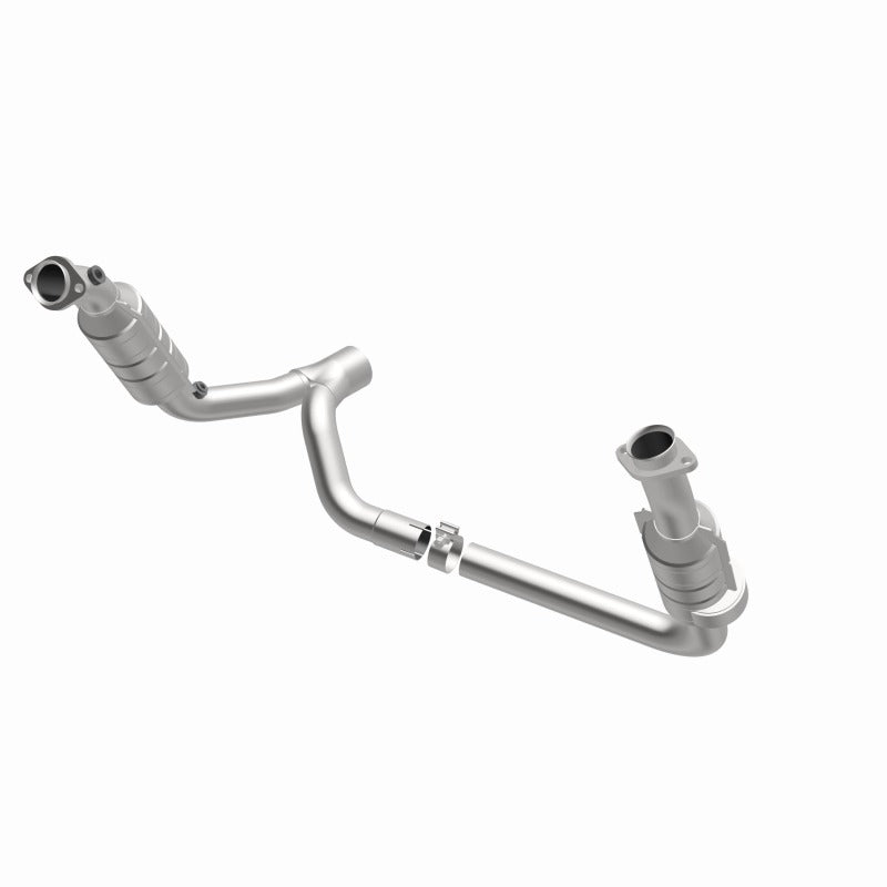 MagnaFlow Direct Fit Catalytic Converter 2006 Dodge RAM 1500 Pickup 5.7L Solid Front Axle