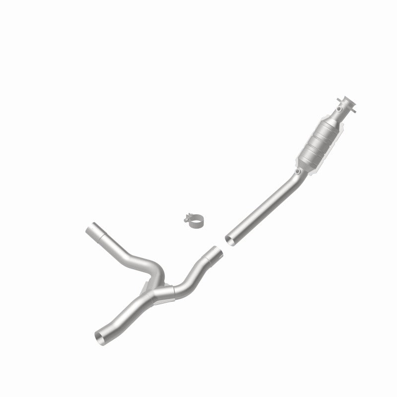 MagnaFlow Direct Fit Catalytic Converter OEM 2005 Dodge Ram 1500 Underbody