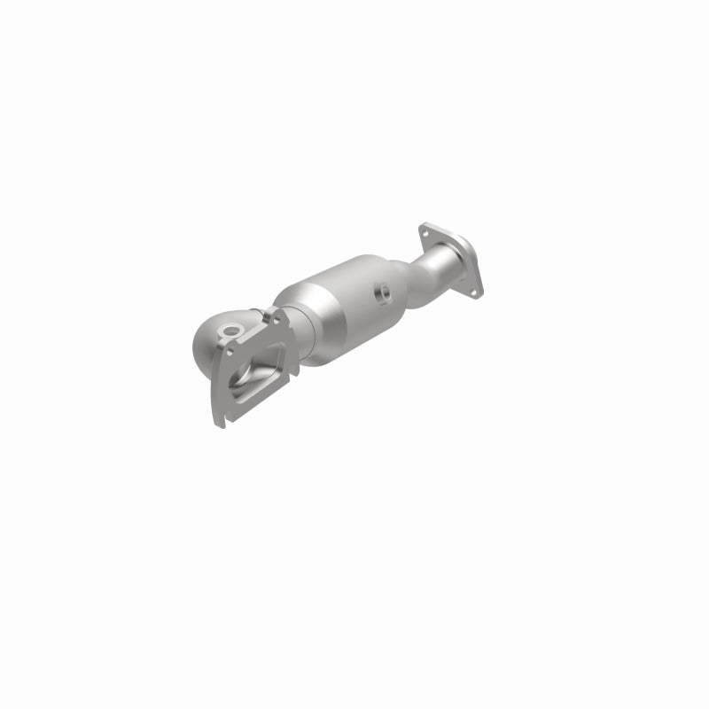 MagnaFlow Direct Fit Catalytic Converter 15-19 Ram 1500 3.6L OEM Grade Fed/EPA Compliant Manifold