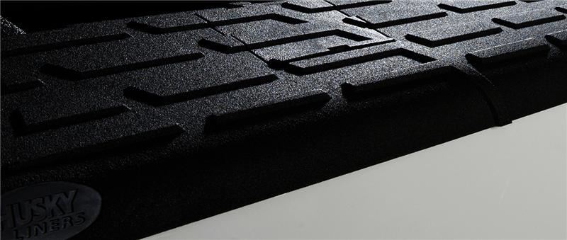 Husky Liners 07-12 Chevy Silverado (Base/HD Series) Short Bed Custom-Molded Quad Caps