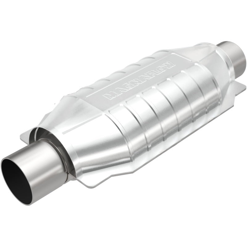 MagnaFlow Univ Cat Conv 3in Inlet/Outlet Center/Center Oval 12in Body L x 6.5in W x 16in Overall L