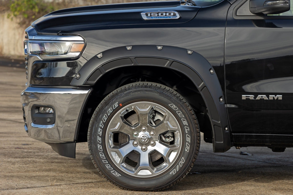 Fender Flares Defender Gloss Black Ram 1500 2WD/4WD (2025-2026) Rough Country