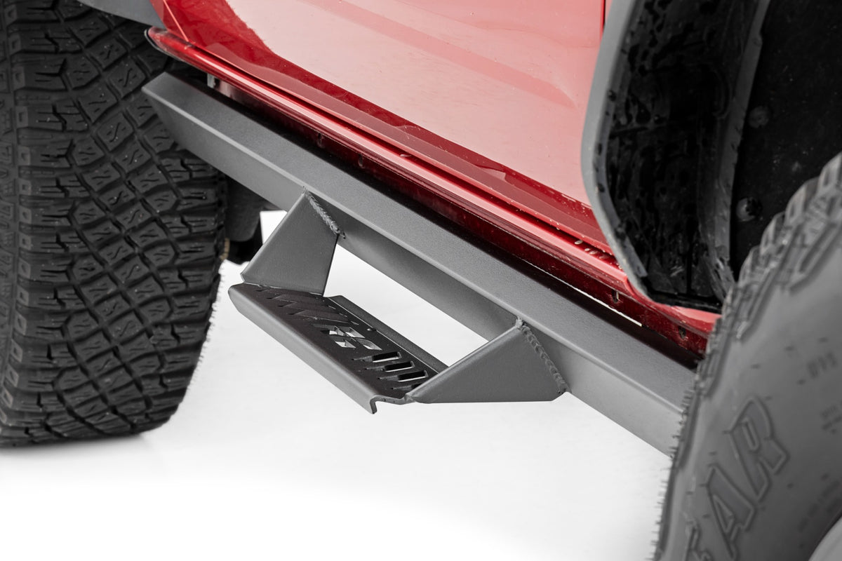 AL2 Drop Steps 2-Door Ford Bronco 4WD (21-23) Rough Country