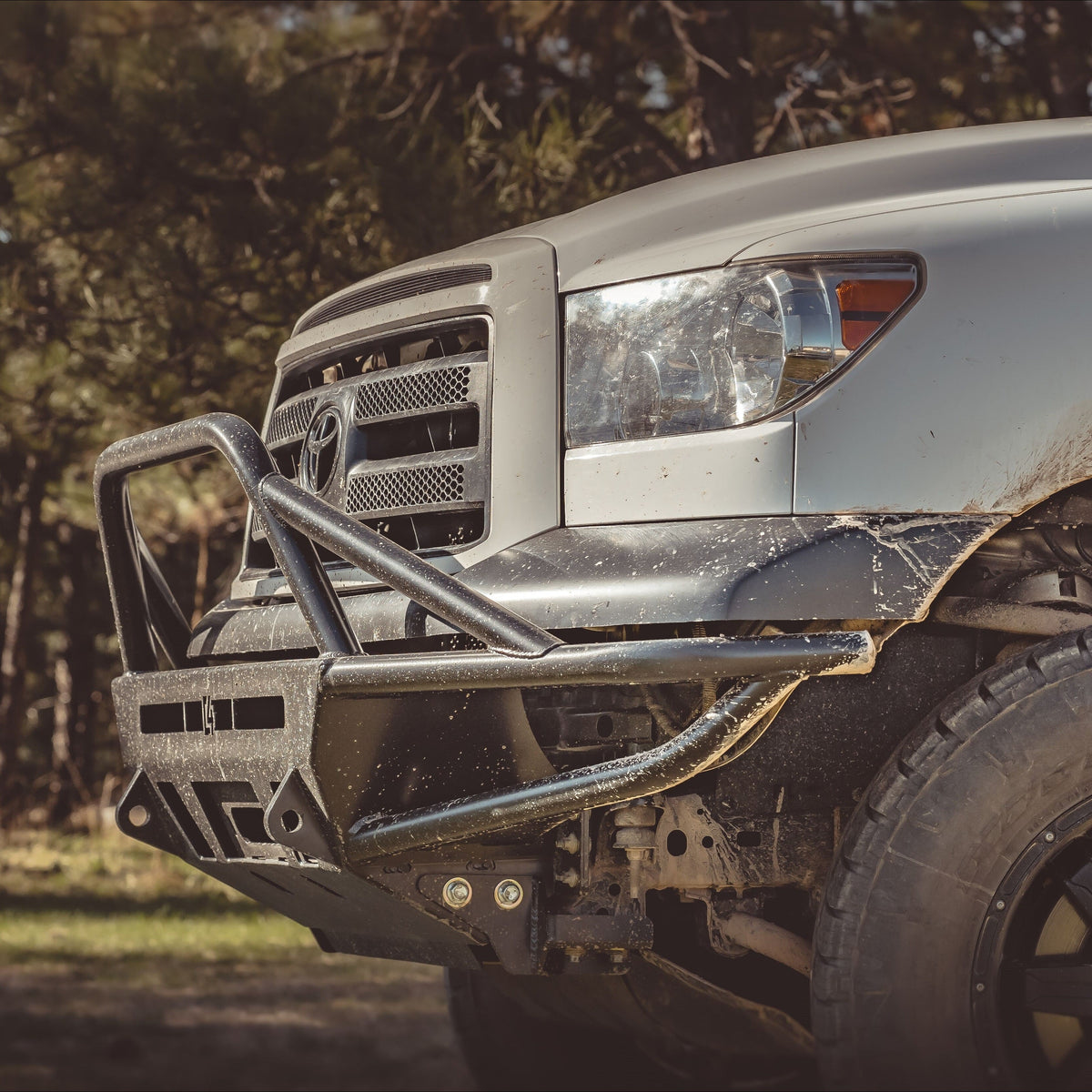 2007-2013 Toyota Tundra Hybrid Front Bumper / Wide Fenders