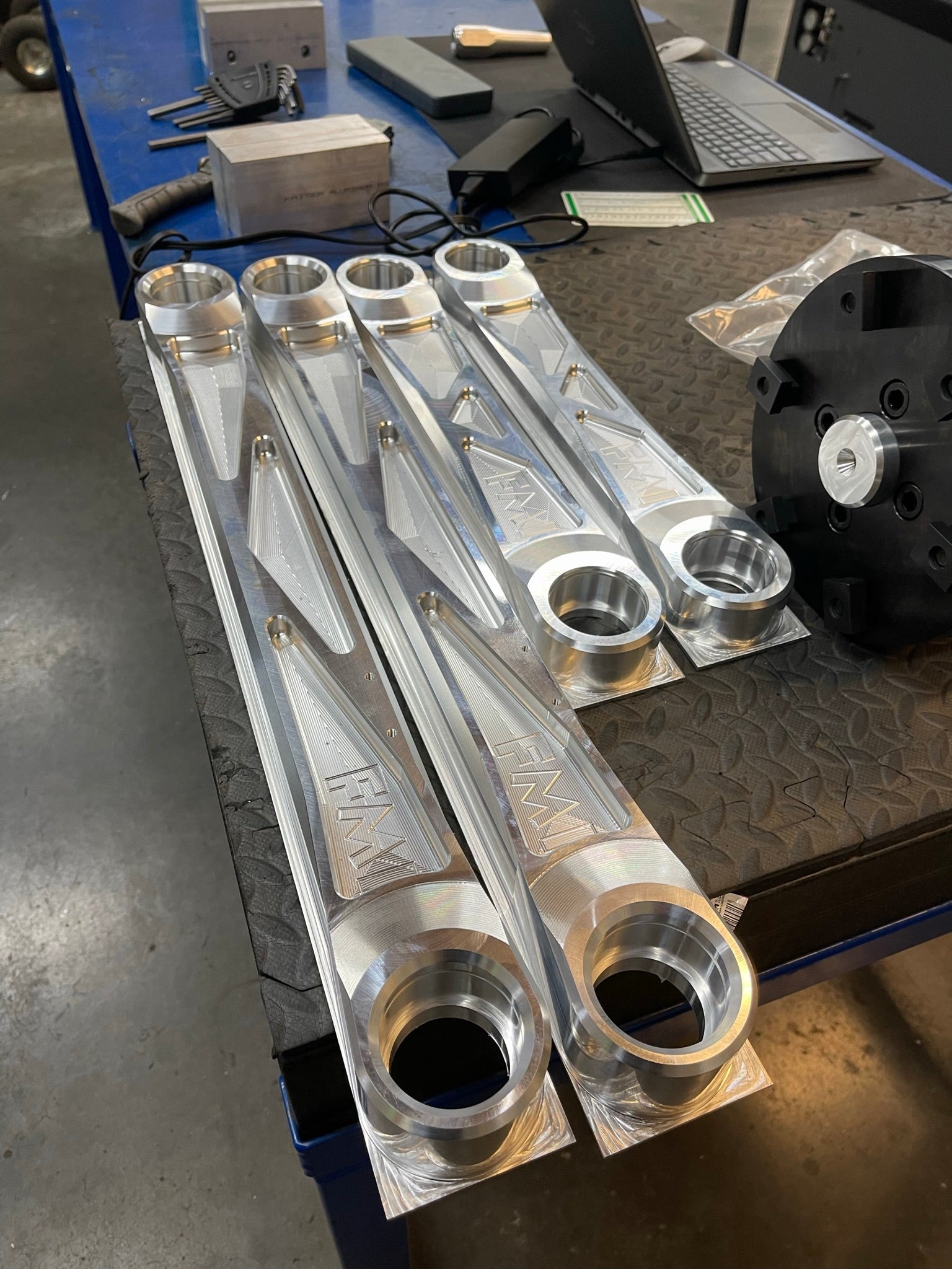 Bronco Raptor rear suspension kit featuring billet aluminum rear arms, designed for enhanced off-road performance.