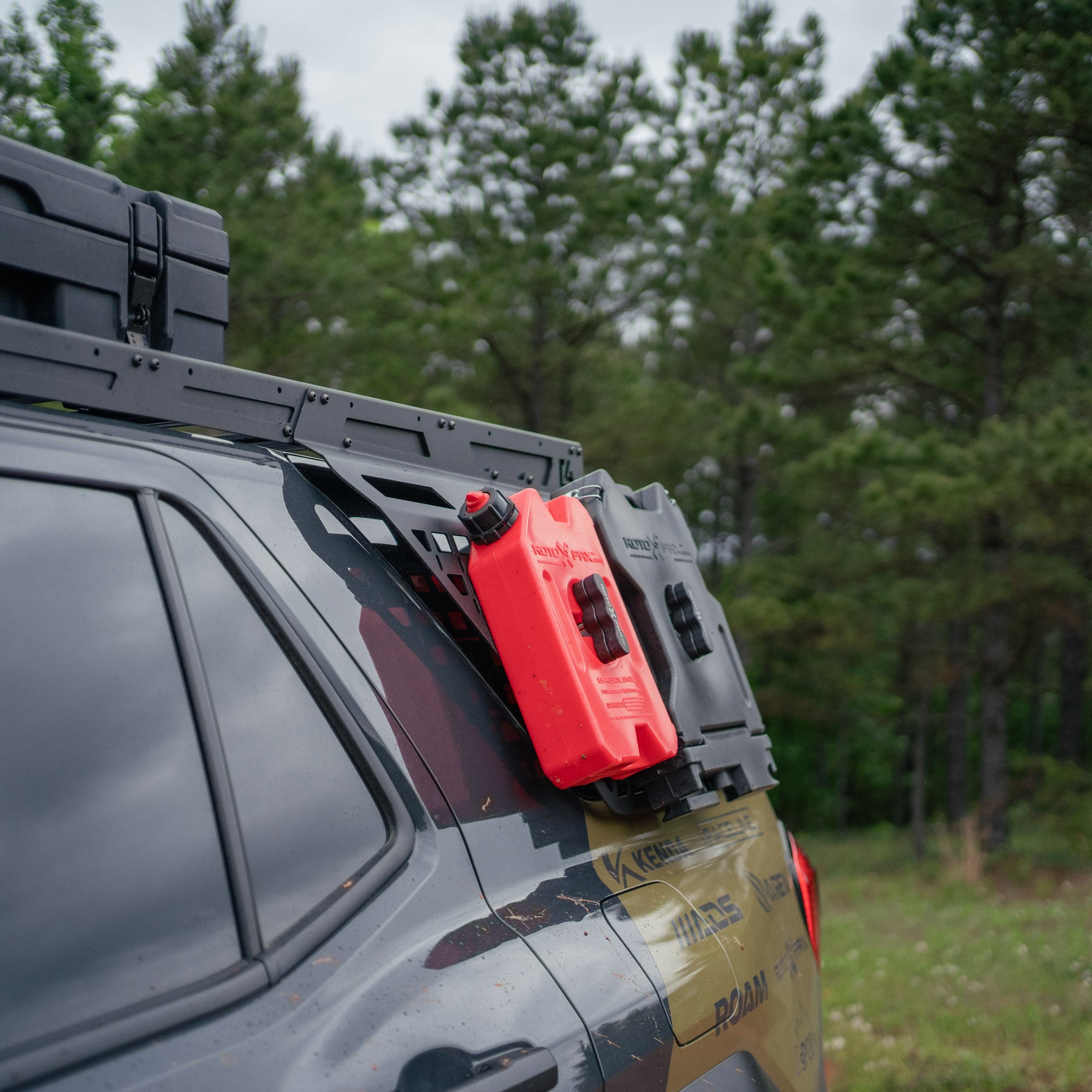 2025+ Toyota 4Runner Roof Rack with Optional Light Bar Mount