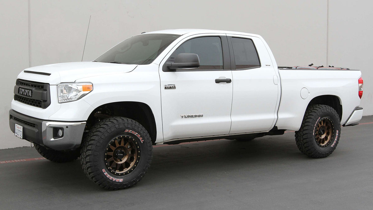 Camburg Engineering 2WD/4WD 2007-2021 Toyota Tundra FOX 2.5 Factory DSC Lift Kit CAM-310131-X