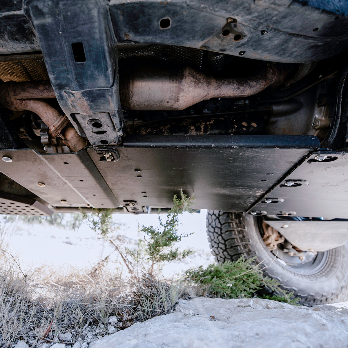 2014-Present 4Runner Transmission Skid Plate Steel/Raw Cali Raised LED