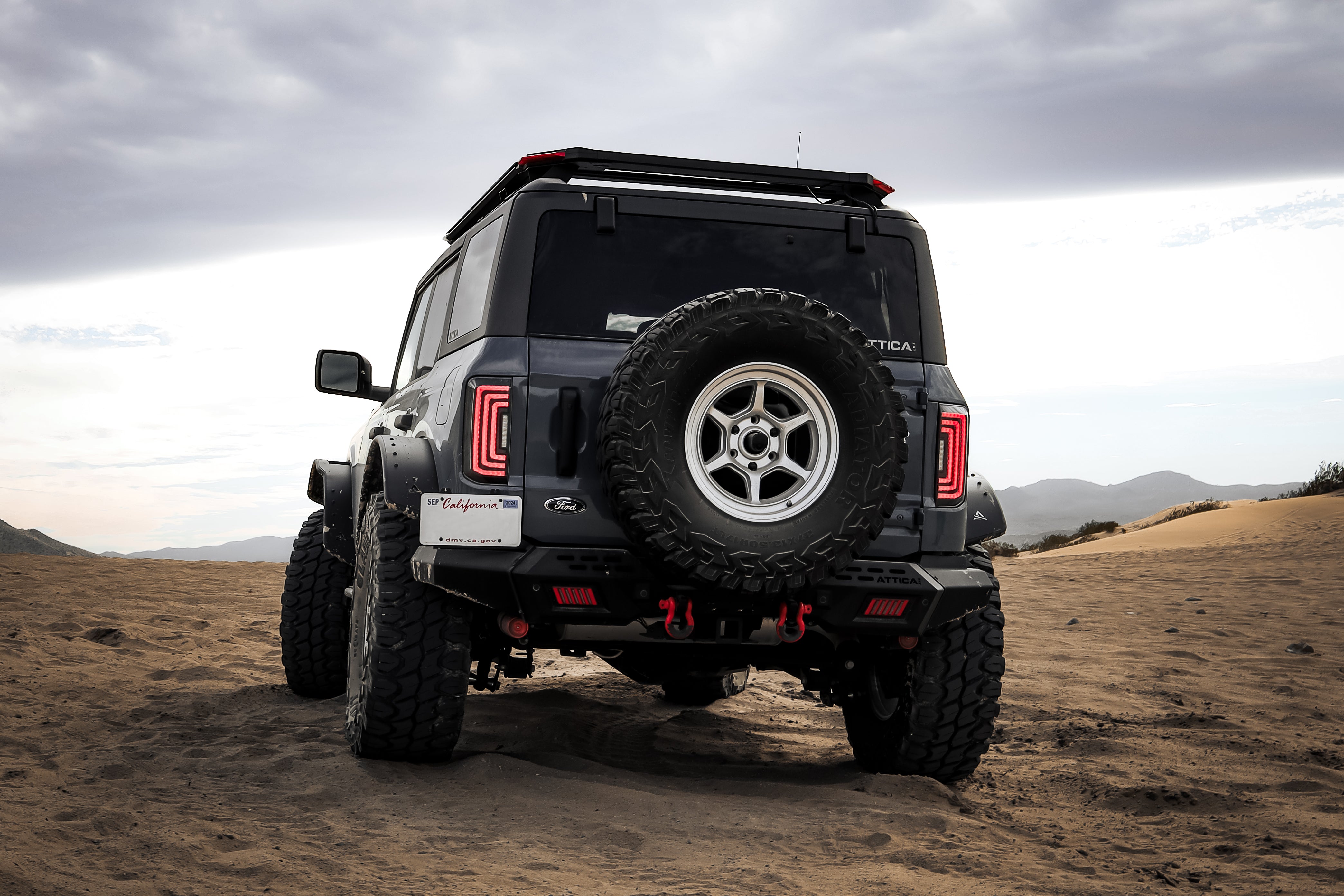 CTATT0772-H4-GBC-SQ_Attica 4x4_2021-2024_Bronco_Lifestyle-02_copy.jpg