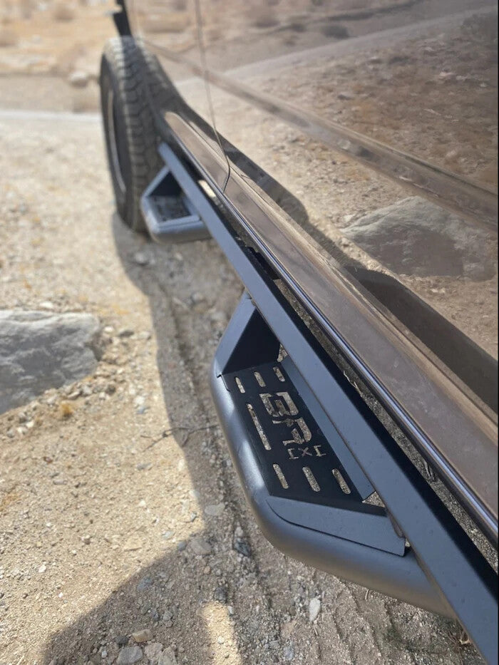2009-2024 Dodge Ram 1500 2010-2024 Dodge Ram 2500/3500/4500/5500 Crew Cab Ambush Side Steps Body Armor 4X4
