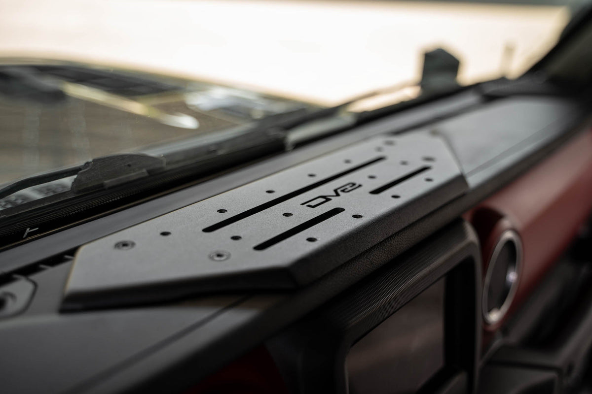 2018 2024 Jeep Wrangler JL, JLU Gladiator JT V8 Offroad Device Dash Mount V2 DV8 Offroad