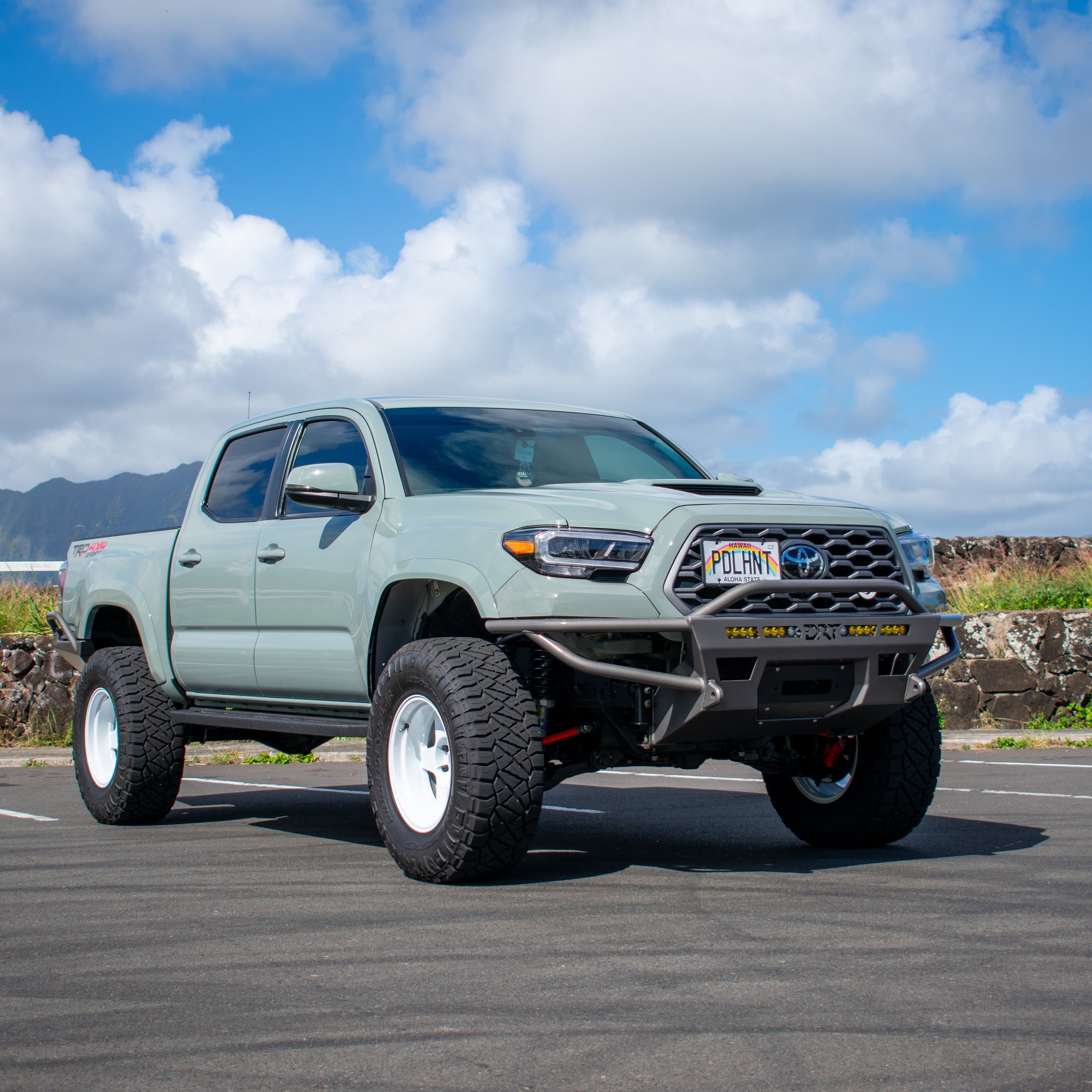 Tacoma Hybrid Front Bumper / 3rd gen / 2016-2023