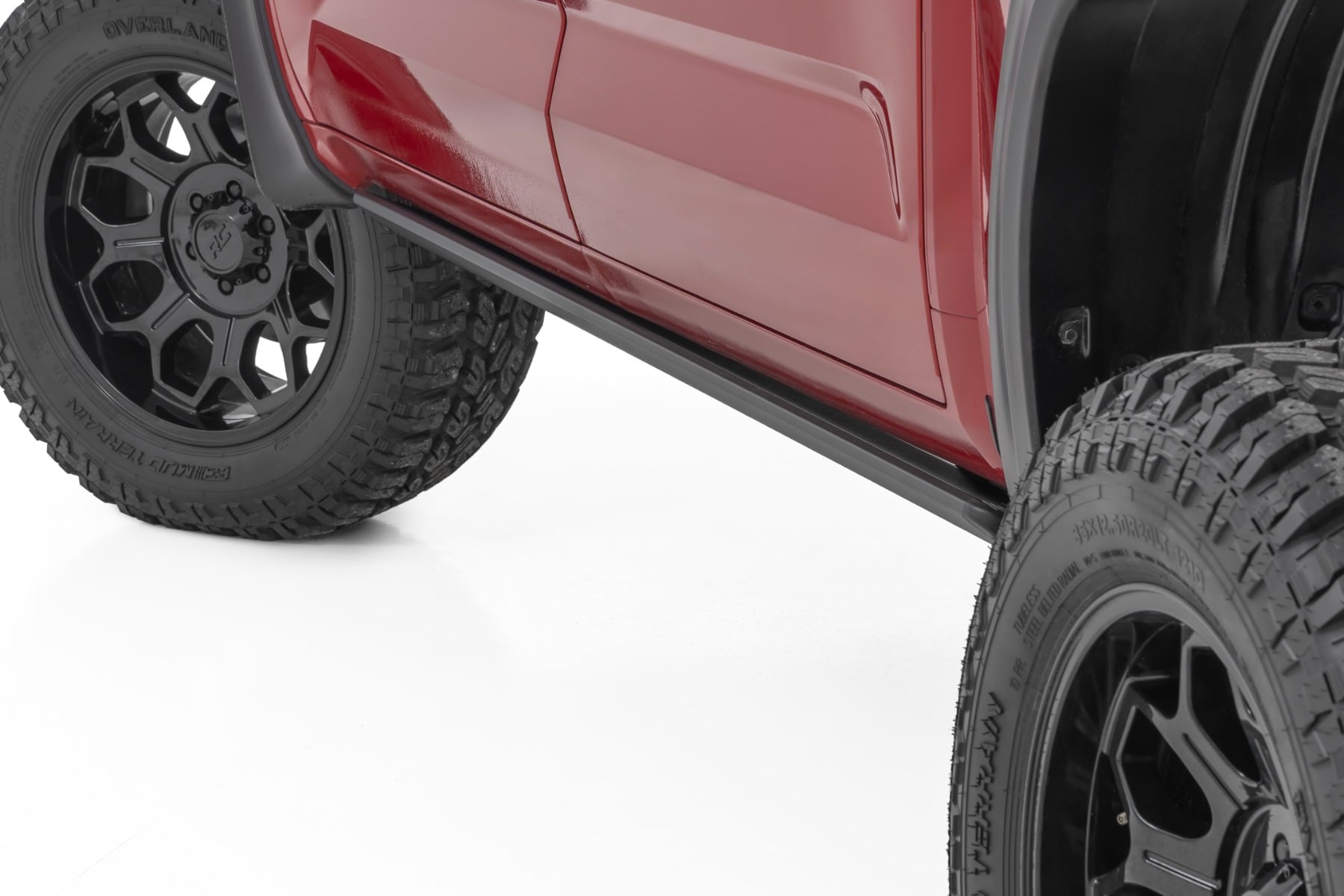 Power Running Boards CrewMax Toyota Tundra 2WD/4WD (2022-2026) Rough Country