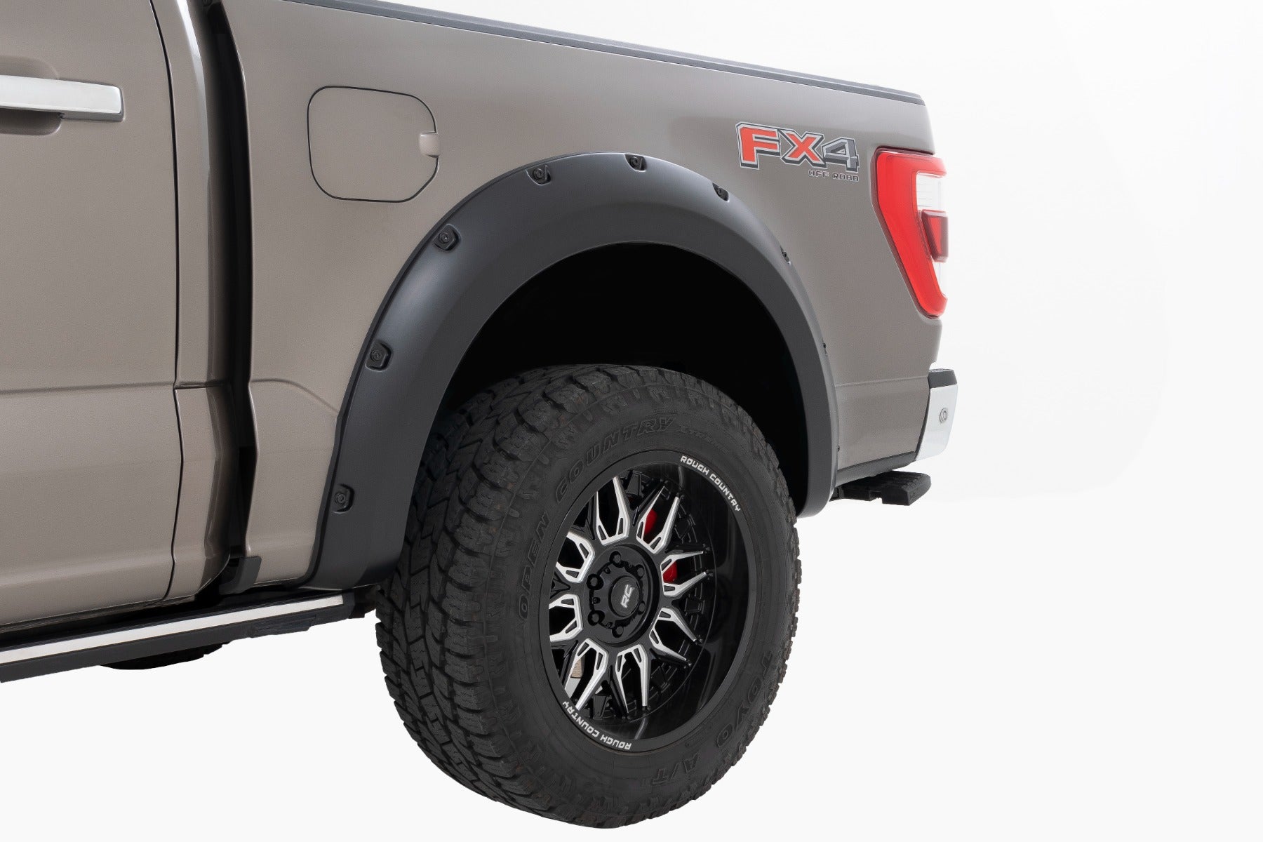 Pocket Fender Flares Ford F-150 2WD/4WD (2021-2026) Rough Country