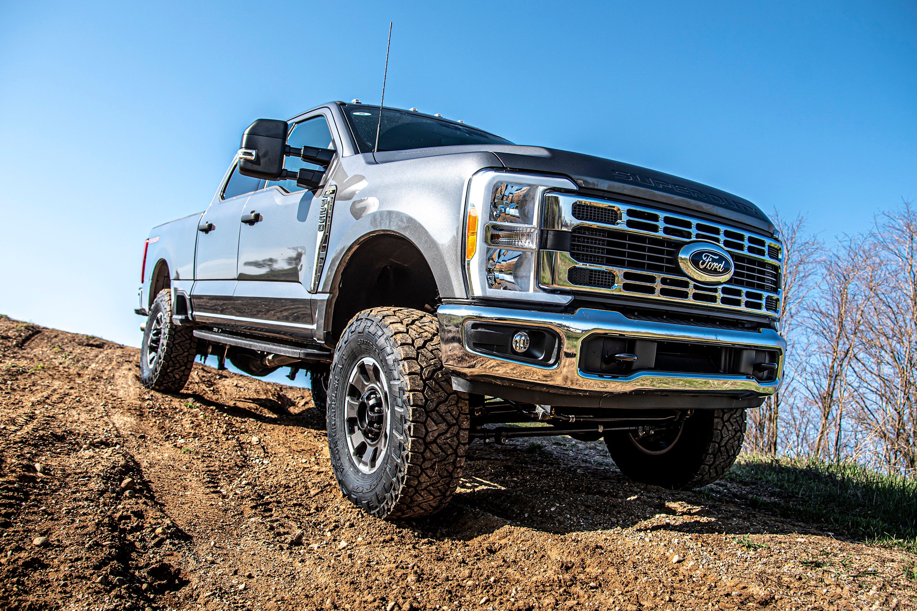 5-inch lift kit for Ford F250/F350 Super Duty (23-25) 4WD, showcasing enhanced off-road capability and rugged design.