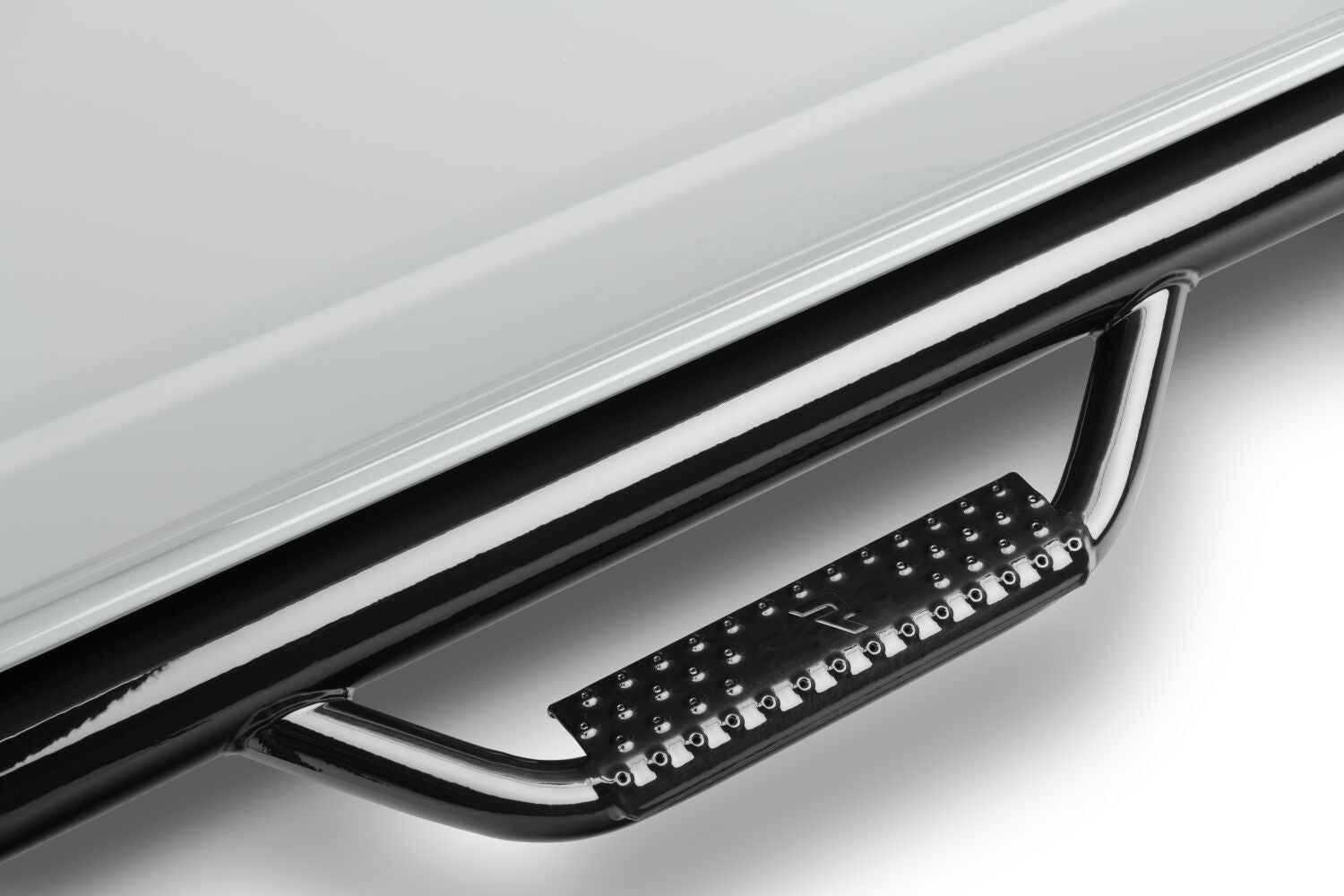 Nerf Step Bar Cab Length (2 Steps per Side) 1999-2016 Ford F-250/F-350 SuperCab Gloss Black NFab