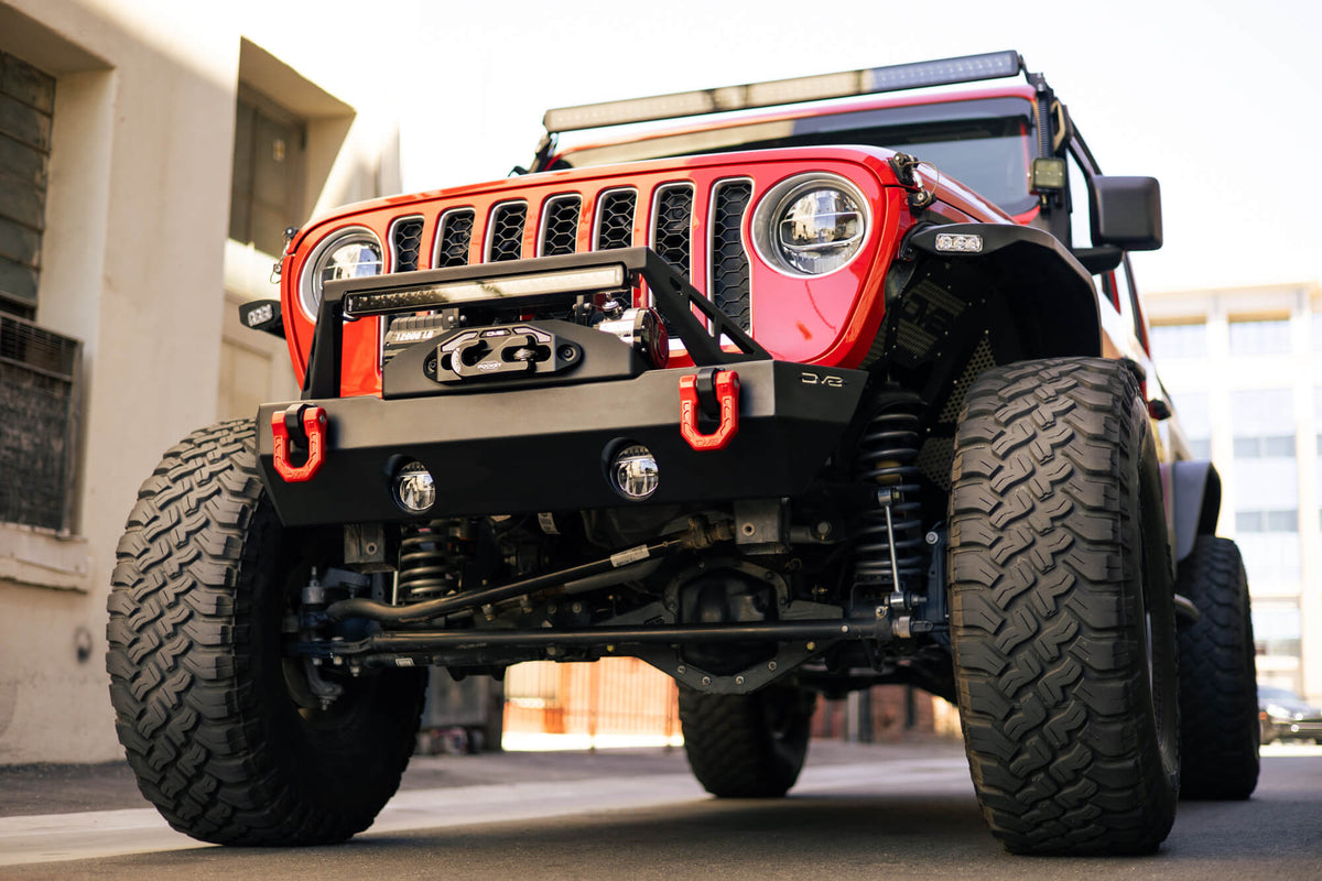 2007 2025 Jeep GladiatorJT Wrangler JK JKU JL JLU Stubby Front Bumper With Plated Bull Bar DV8 Offroad