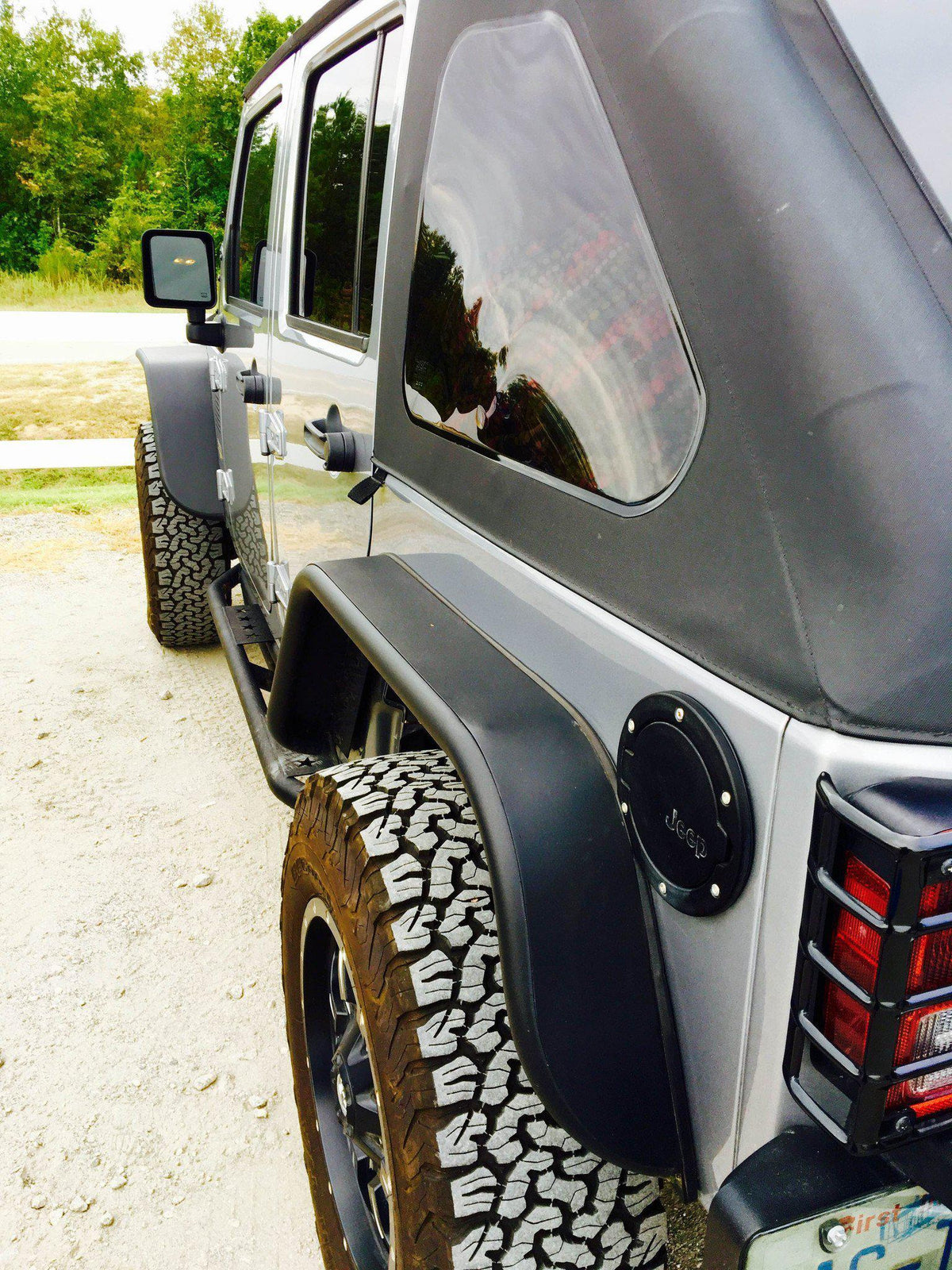 2007 2018 Jeep Wrangler JK JKU Wide Fender Flares Front and Rear DV8 Offroad