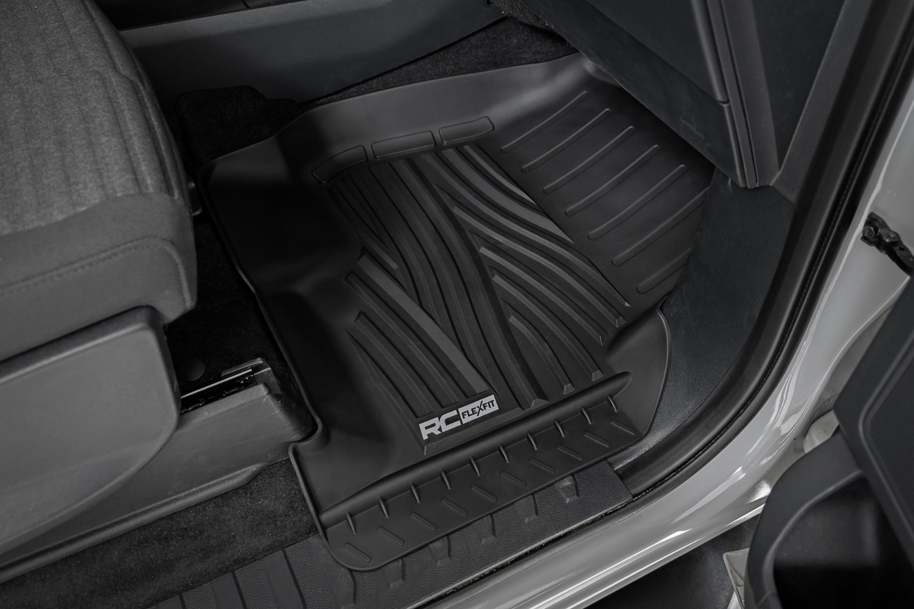 Flex-Fit Floor Mats Front Ford F-150 (15-26)/F-150 Lightning (22-26)/Raptor (17-25) Rough Country