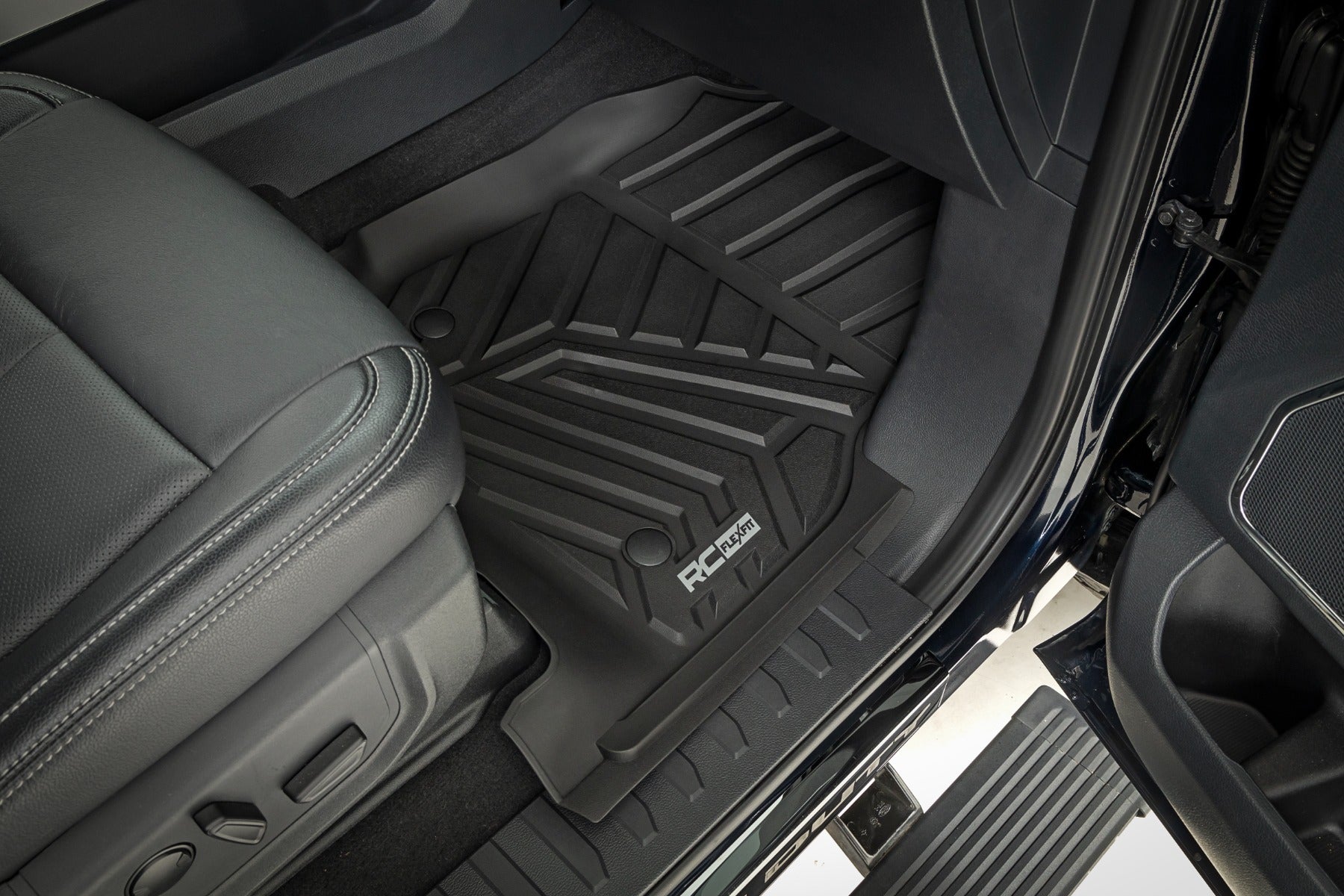 Flex-Fit Floor Mats Front Ford F-250/F-350 Super Duty 2WD/4WD (2017-2026) Rough Country