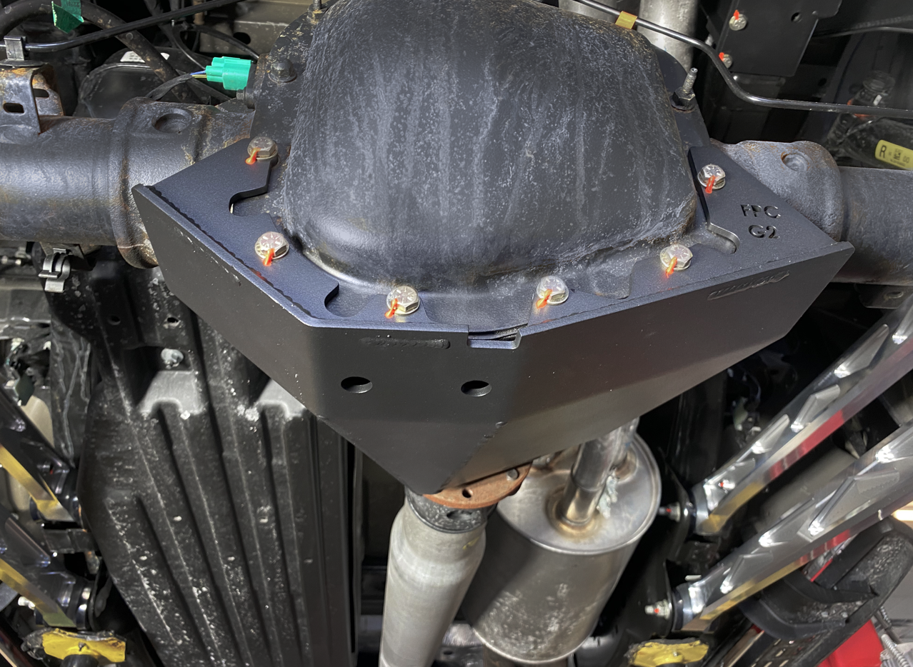 Rear differential skid plate kit for 2017-2024 Raptor, designed for off-road protection and durability.