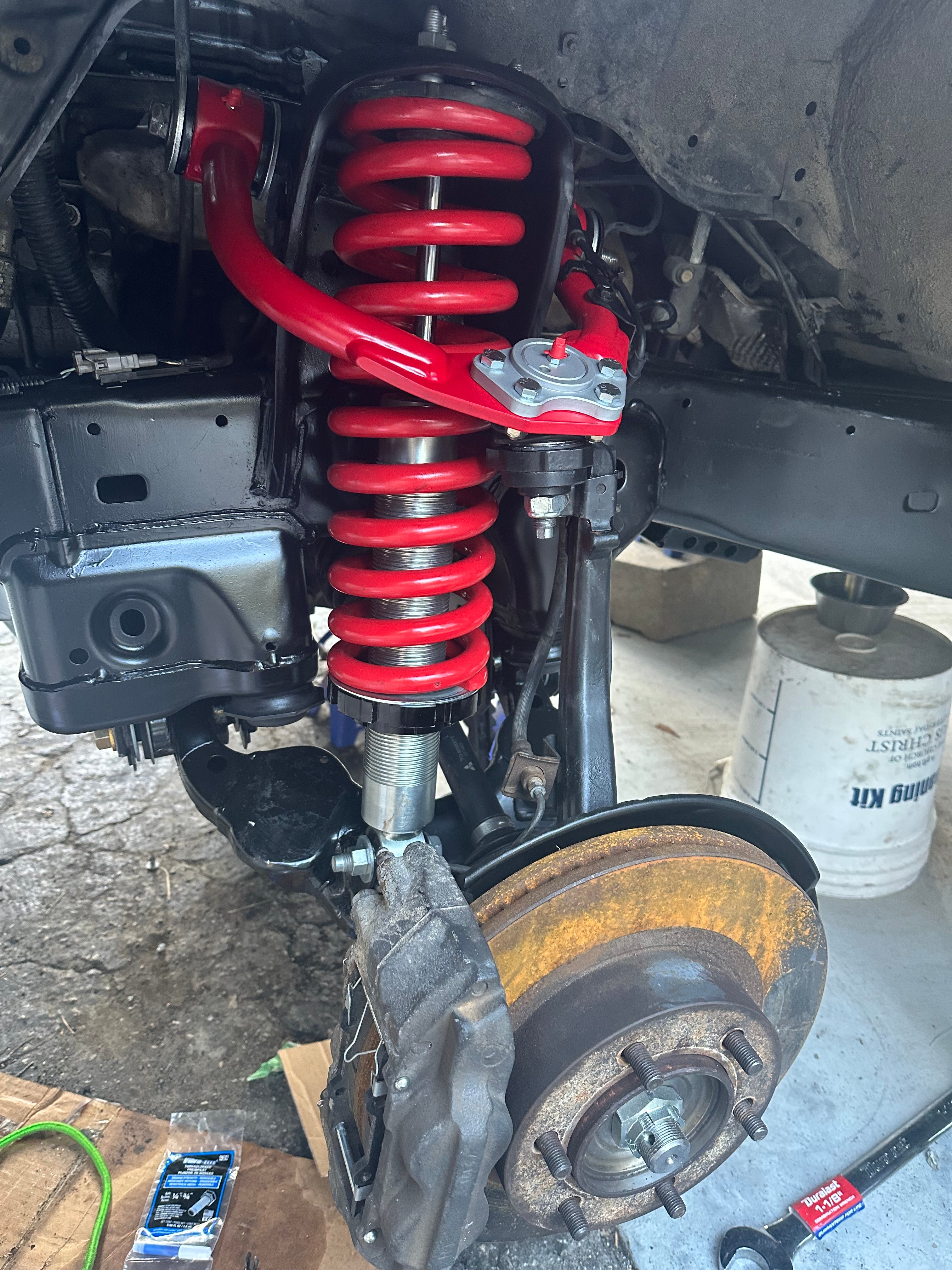 1-4 Inch Adjustable Coilovers 01-07 Sequoia/00-06 Tundra Freedom Off-Road