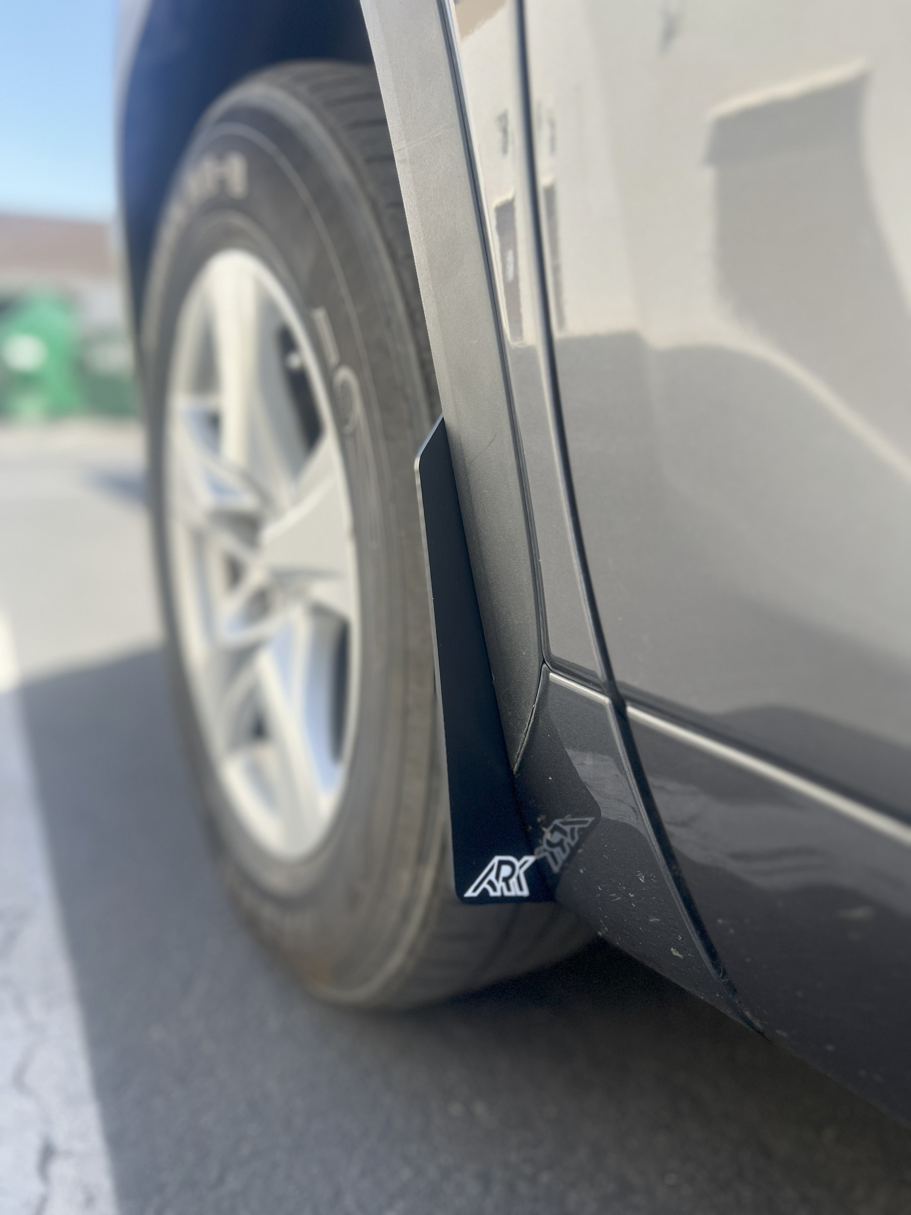 2020+ Toyota Highlander TriXPoly Micros Flares installed on a vehicle, enhancing style and protection.