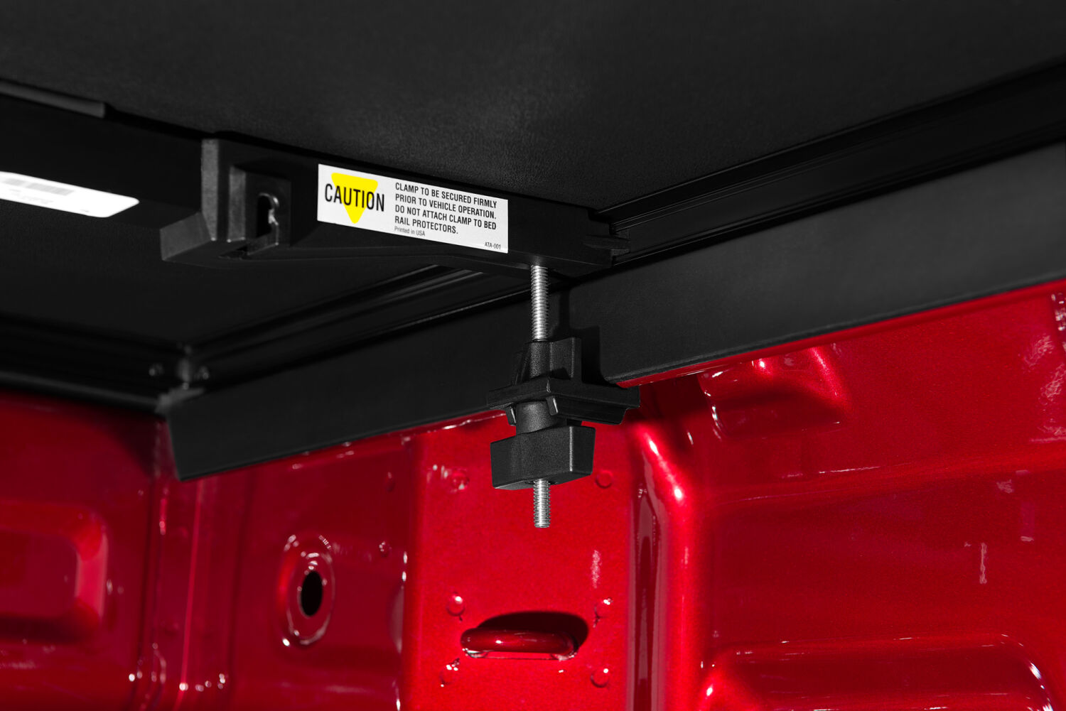 Hard Folding Tonneau Cover 19-26 Ram 1500 5 Foot 7 Inch Tonno Pro