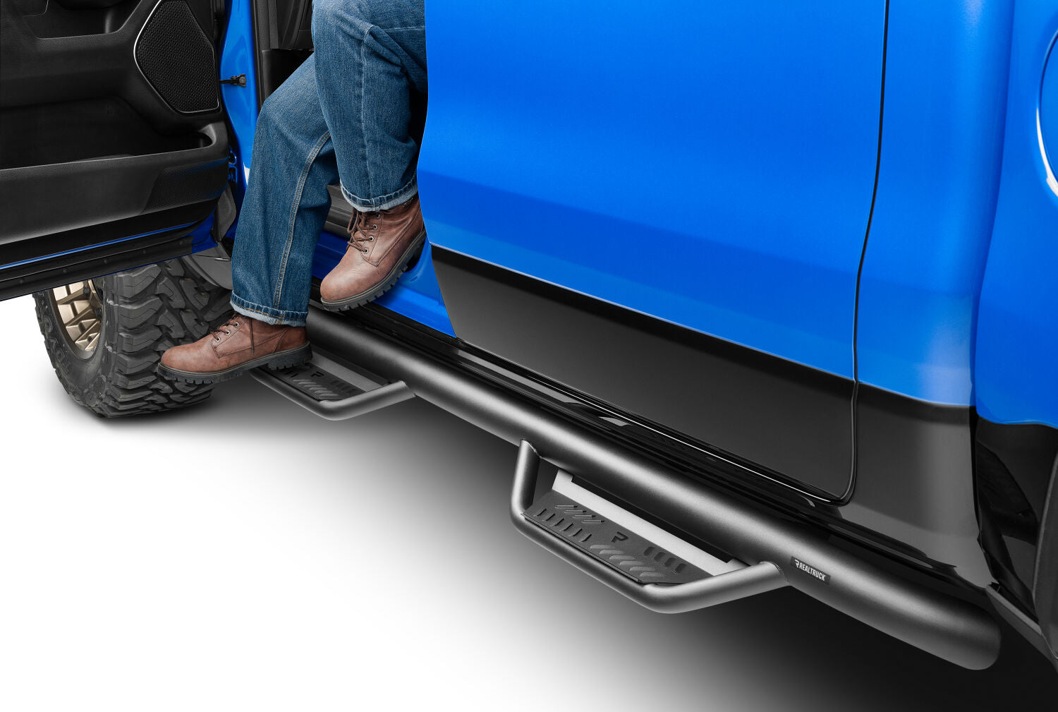 Podium Step LG Cab Length (2 Steps per Side) 3 Inch Main Tube Diameter 2015.5-2018 (2019-2024 Classic) Ram 1500 Crew Cab Textured Black NFab