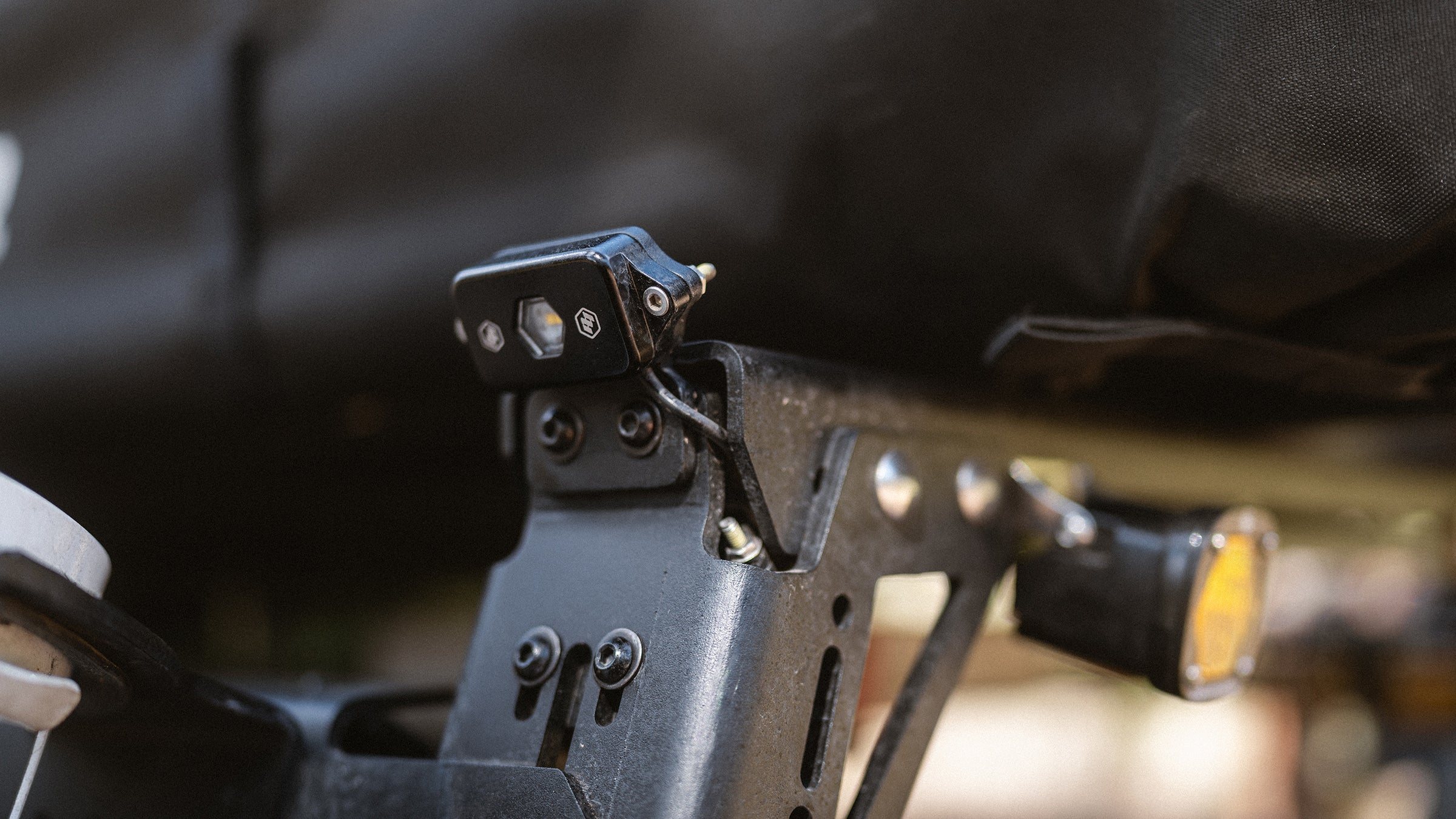 Sherpa Handle Light Brackets (Pair)