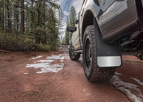 MudDog Mud Flaps - Rubber Front Mud Flaps - 12IN w/o Weight