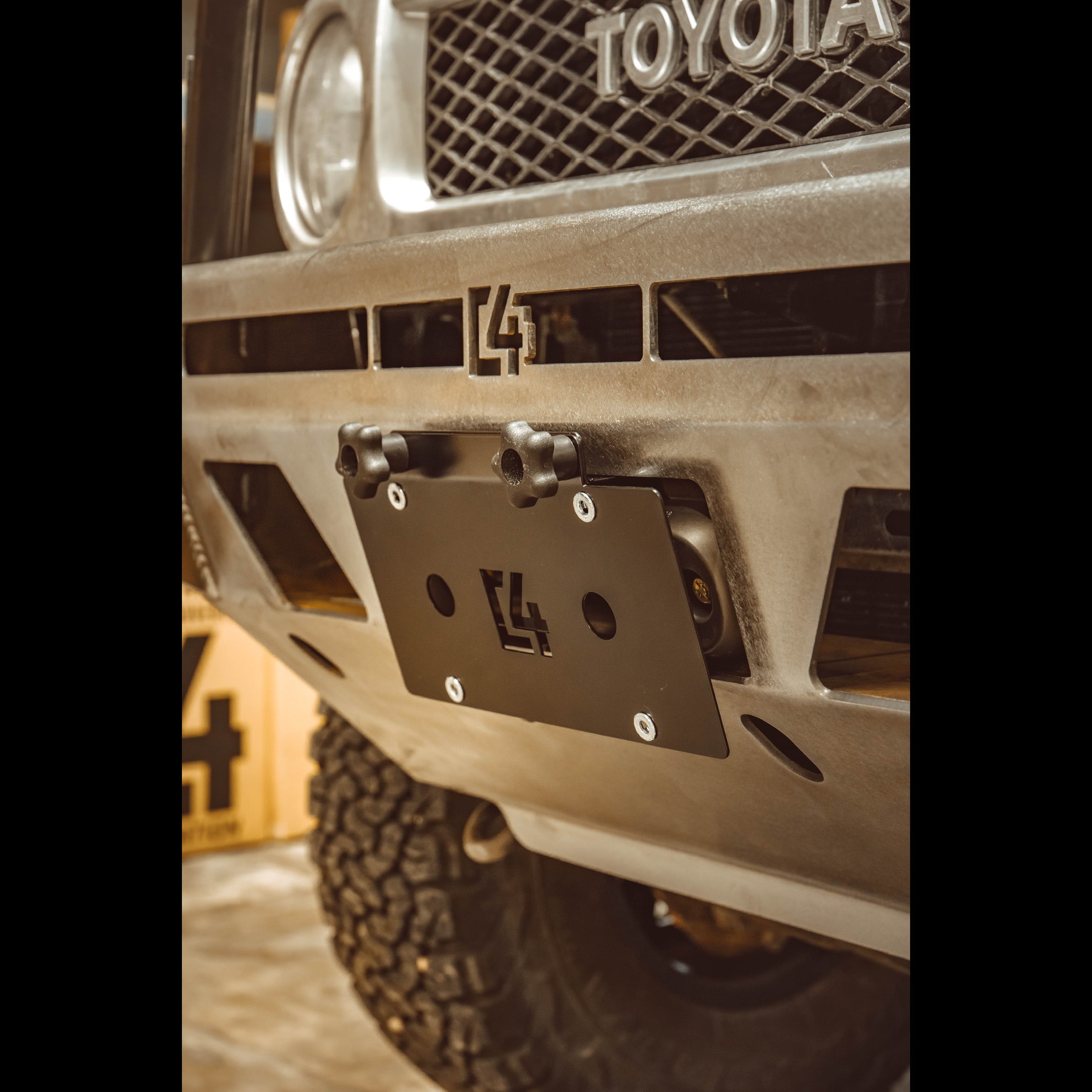 Hawse License Plate Mount