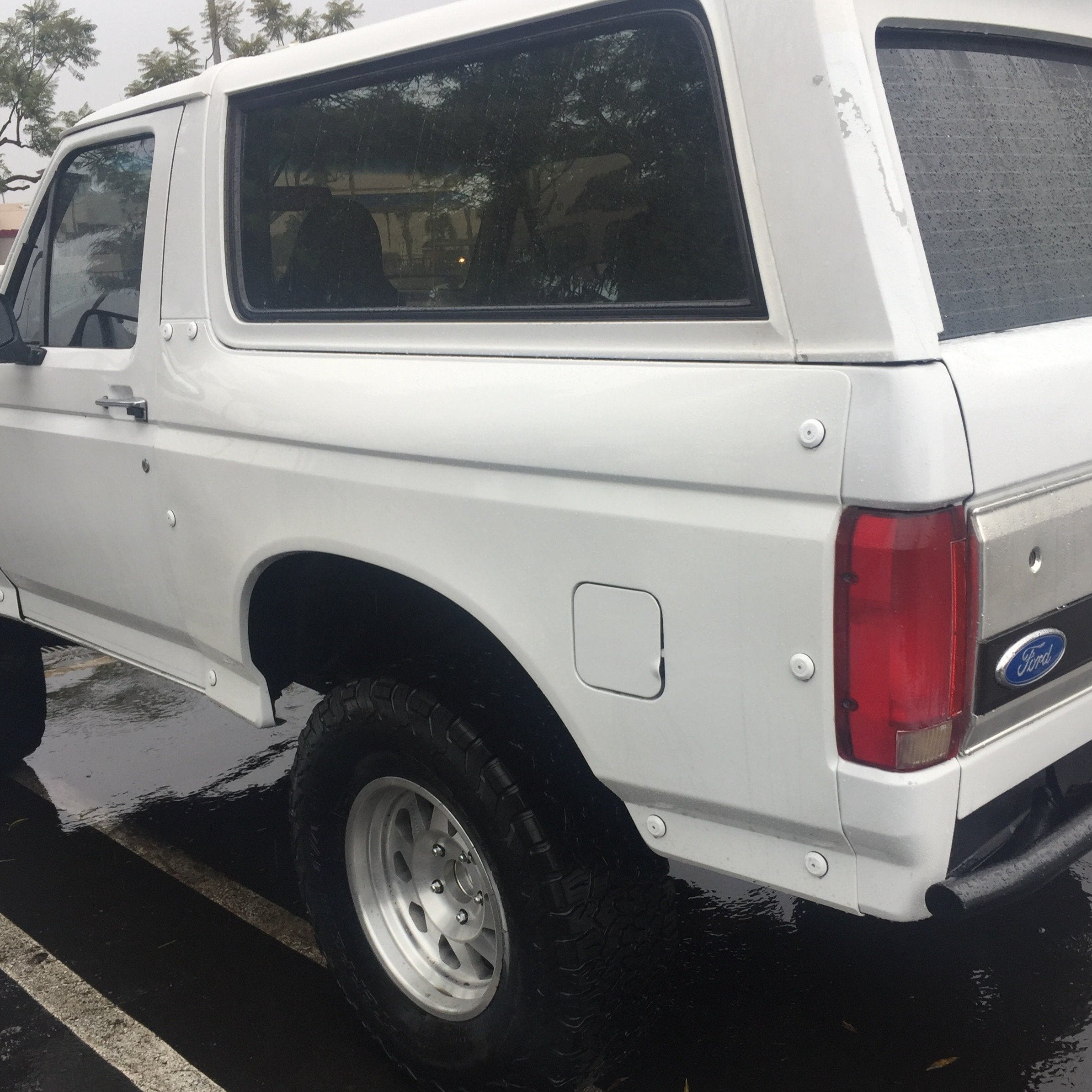 1980-1996 Ford Bronco showcasing new quarter panels, highlighting durability and fit for offroad enthusiasts.