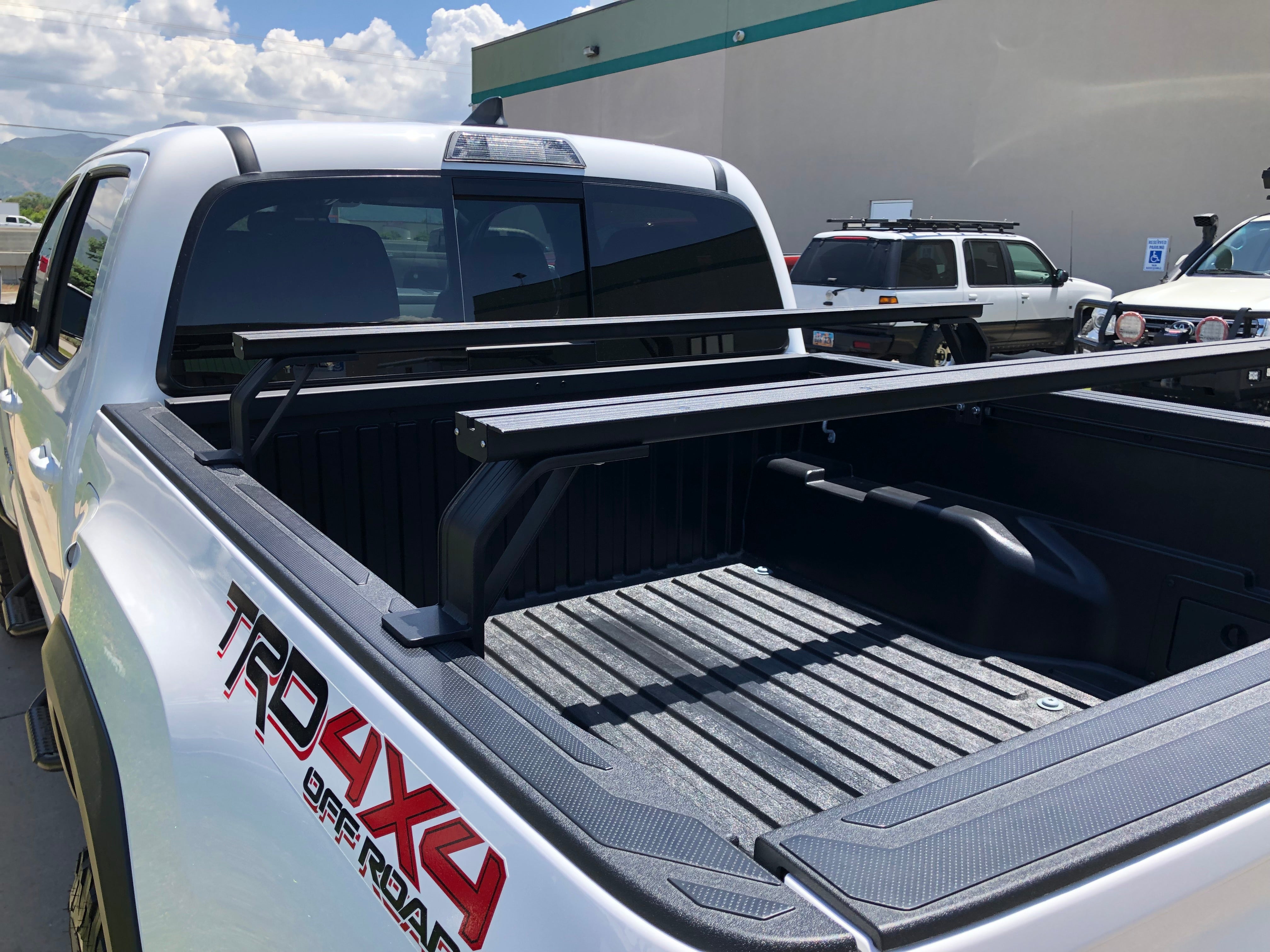 Toyota Bed Rail Mount Leg