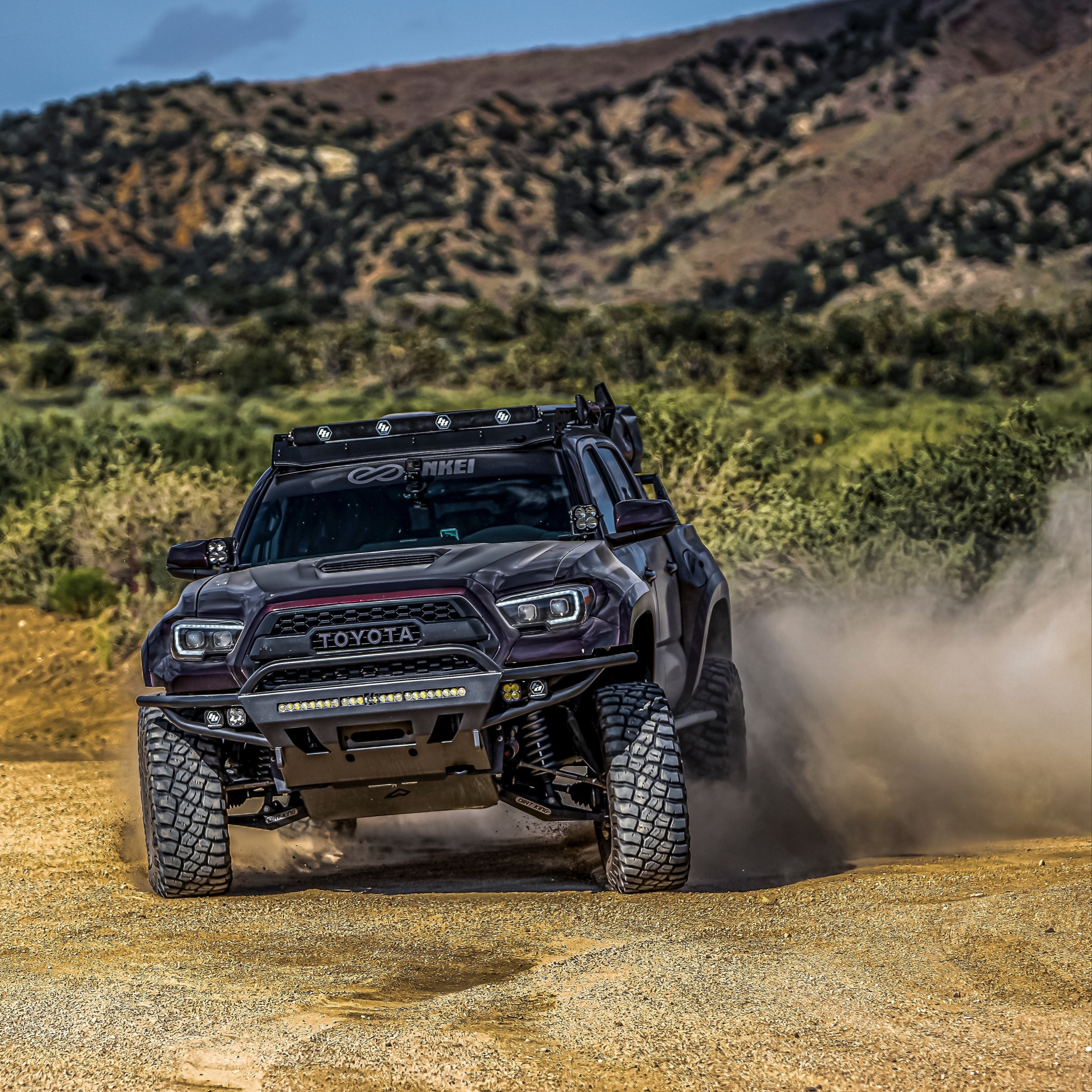 Tacoma Hybrid Front Bumper / 3rd Gen / 2016-2023