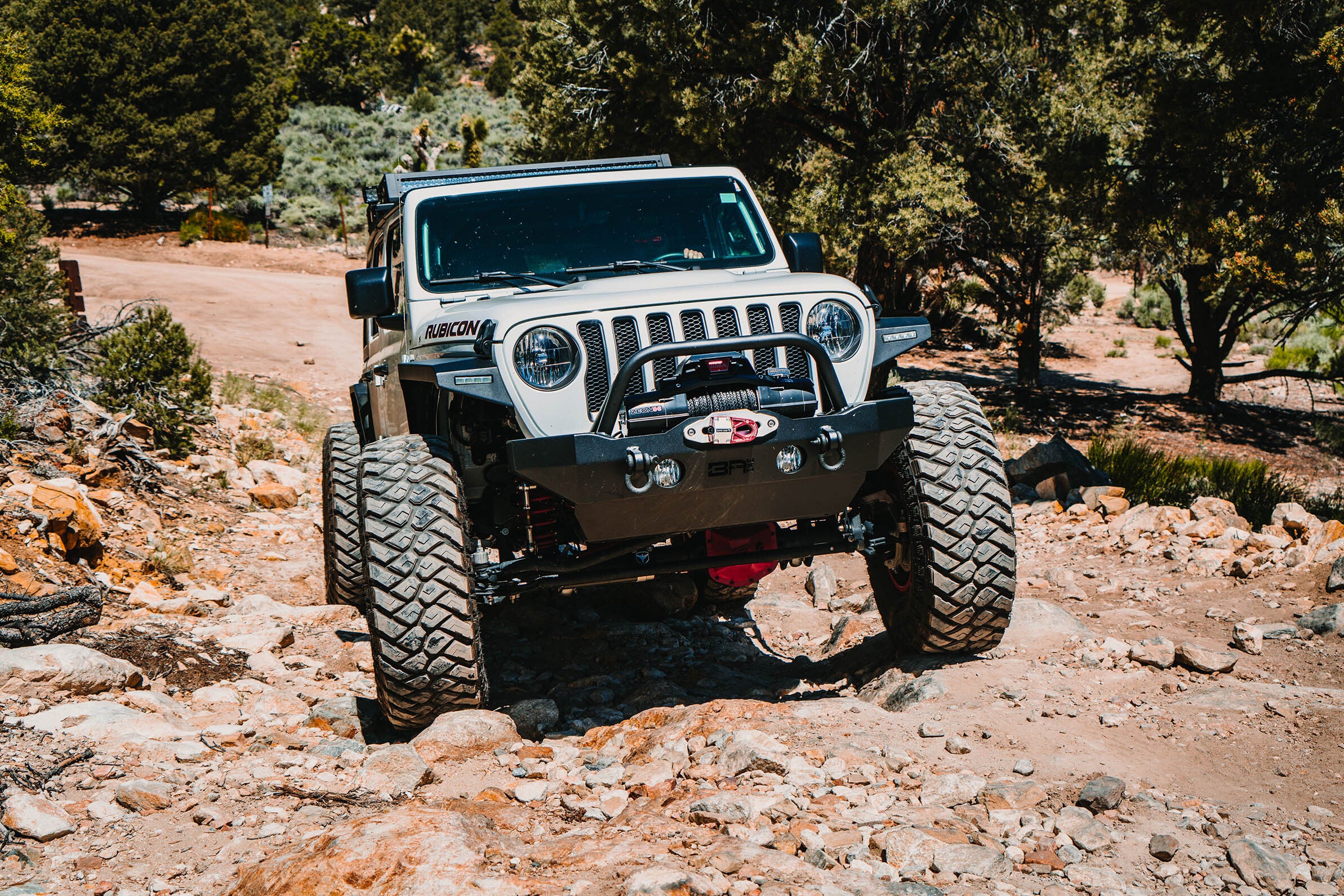 2018-2026 Jeep Wrangler JL And Gladiator JT Tube Grill Guard (Bolt On) Body Armor 4X4