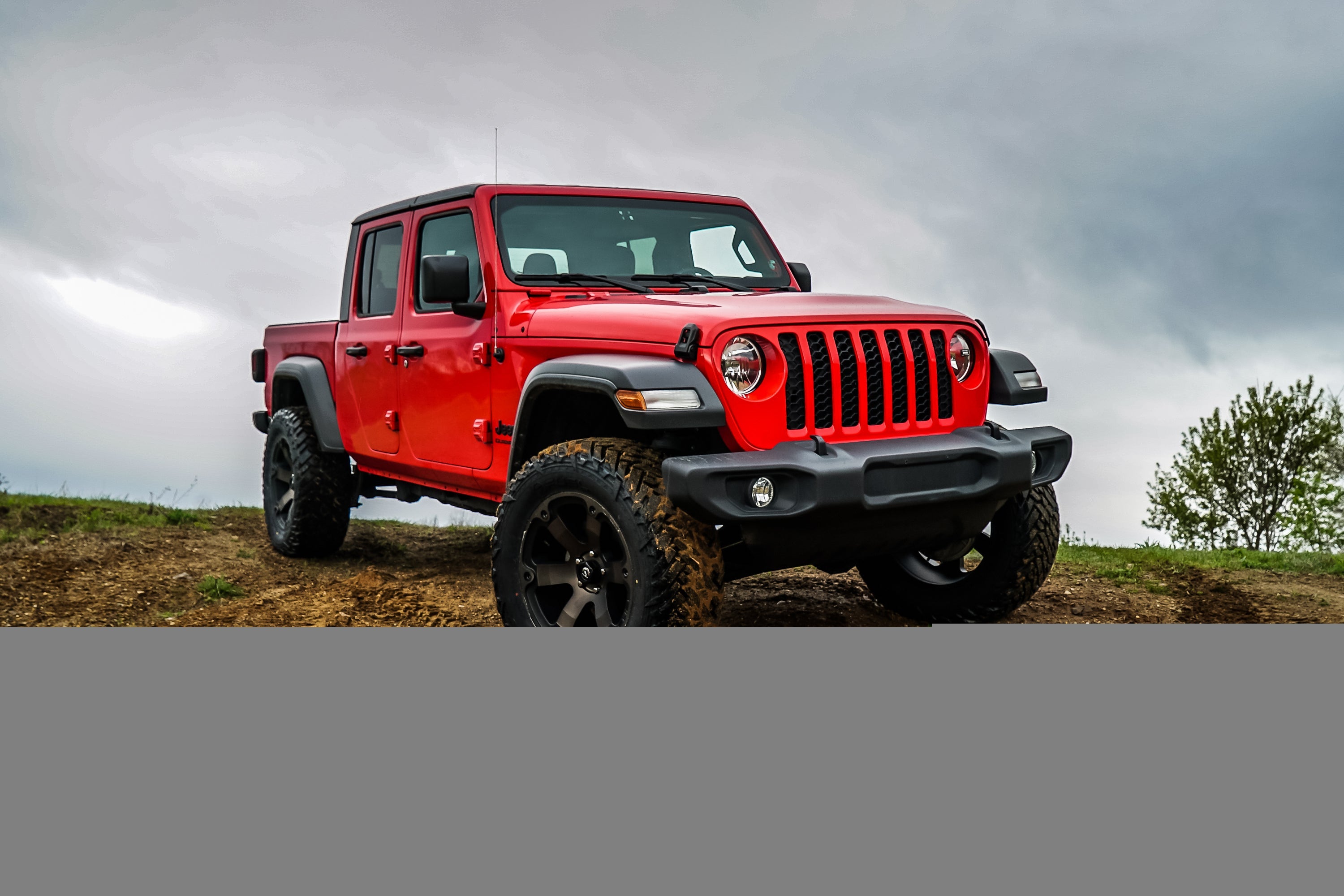 3-inch lift kit for Jeep Gladiator JT (2020-2025) enhancing off-road capability and aggressive stance.