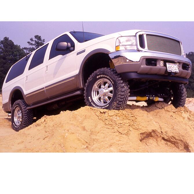 5 Inch Lift Kit 2000-2005 Ford Excursion 4WD Diesel and V-10 with Superlift Shocks Superlift