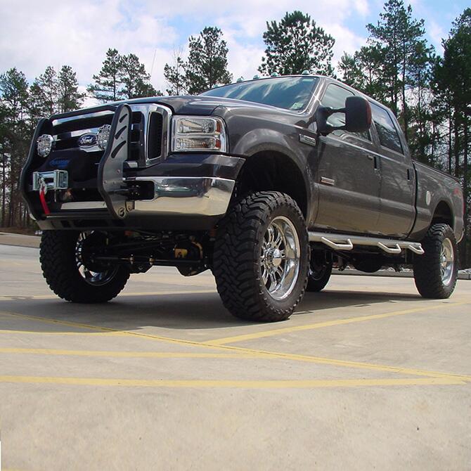 6 Inch Lift Kit 2005-2007 Ford F-250 and F-350 Super Duty 4WD Diesel Engine with Superlift Shocks Superlift