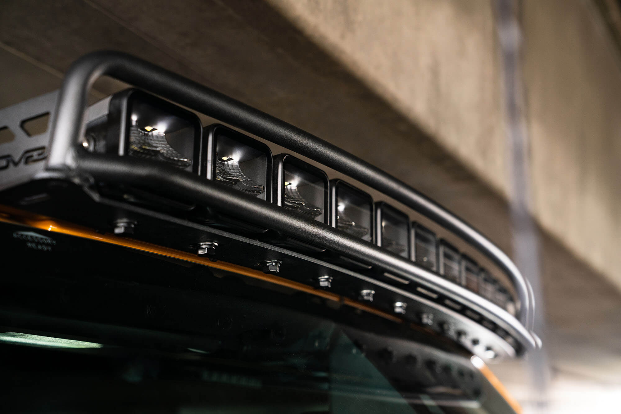 2021 2024 Ford Bronco 40 Inch Curved Light Bar Mount DV8 Offroad