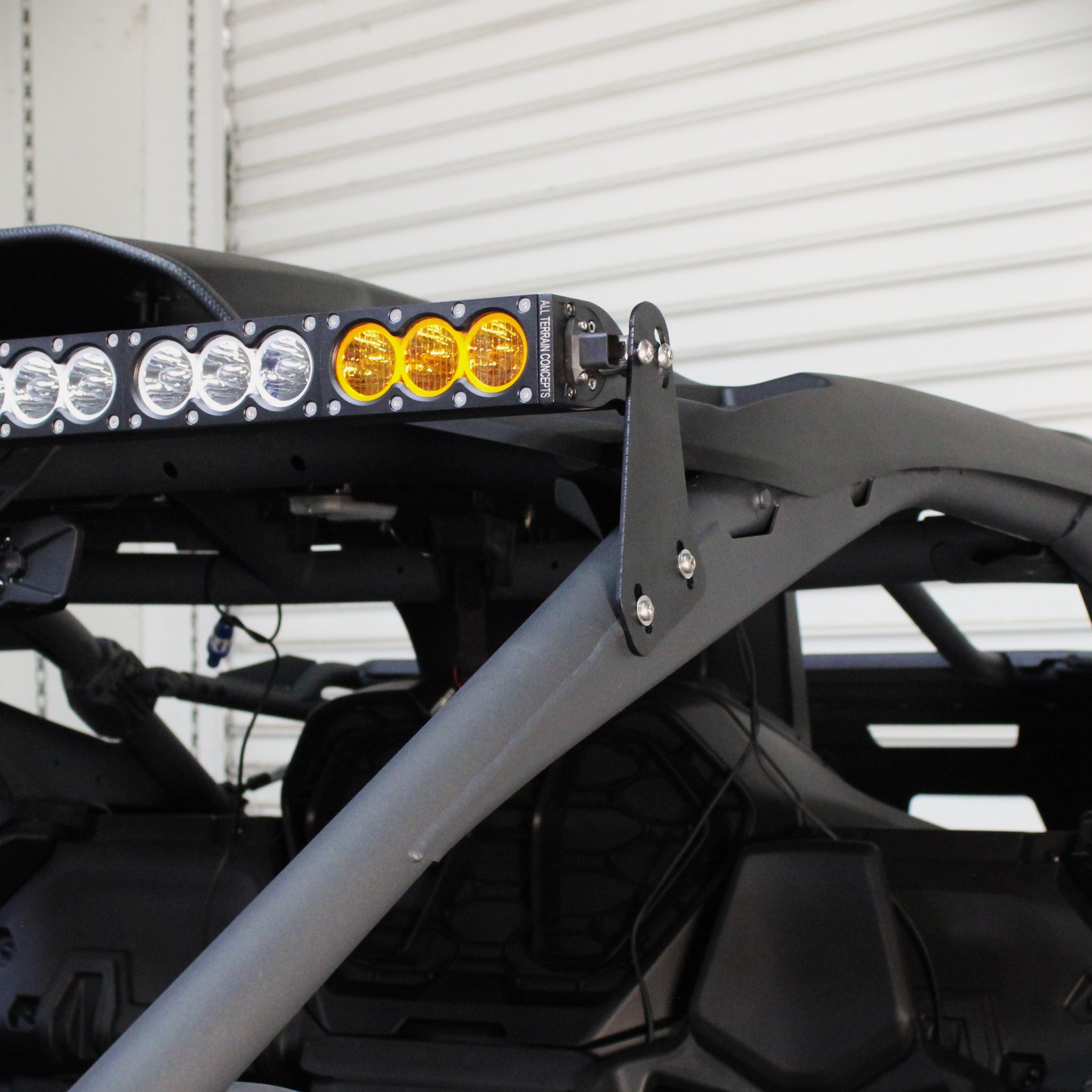 Can-Am Maverick R 50 Bracket