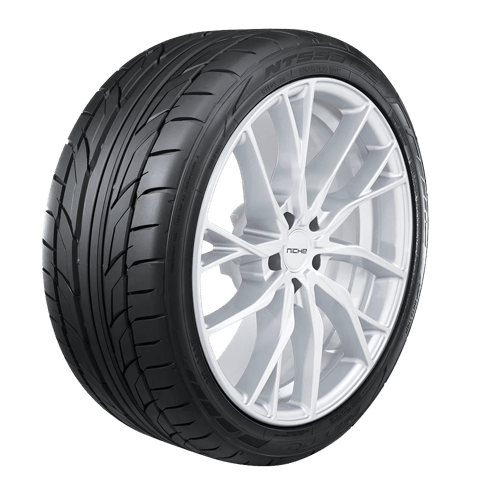 NT555 G2 285/35R22 106W XL 29.8